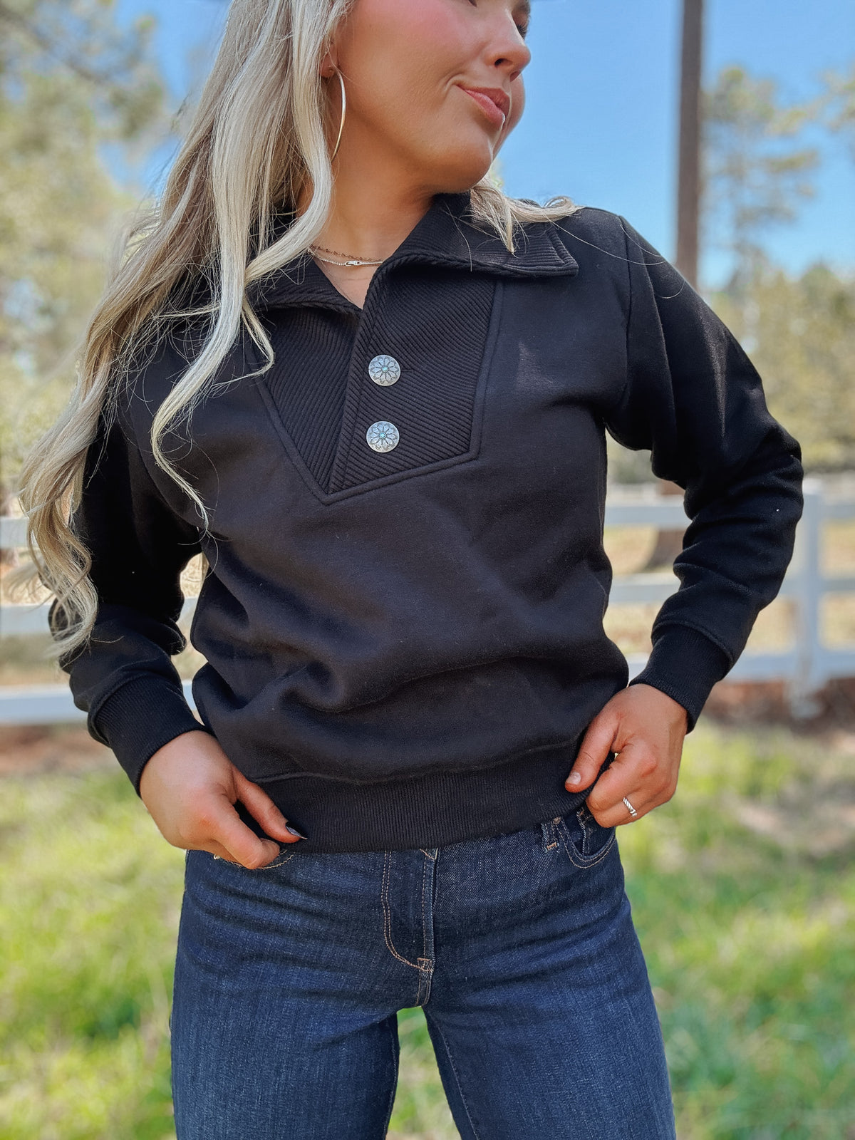 Ariat | Butler Pullover in Black