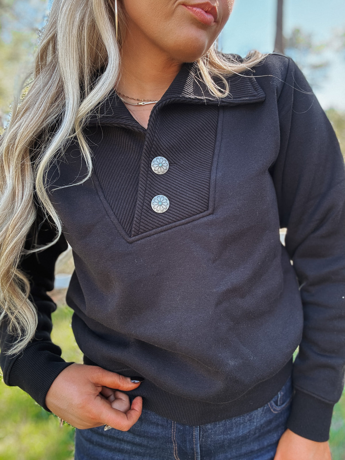 Ariat | Butler Pullover in Black