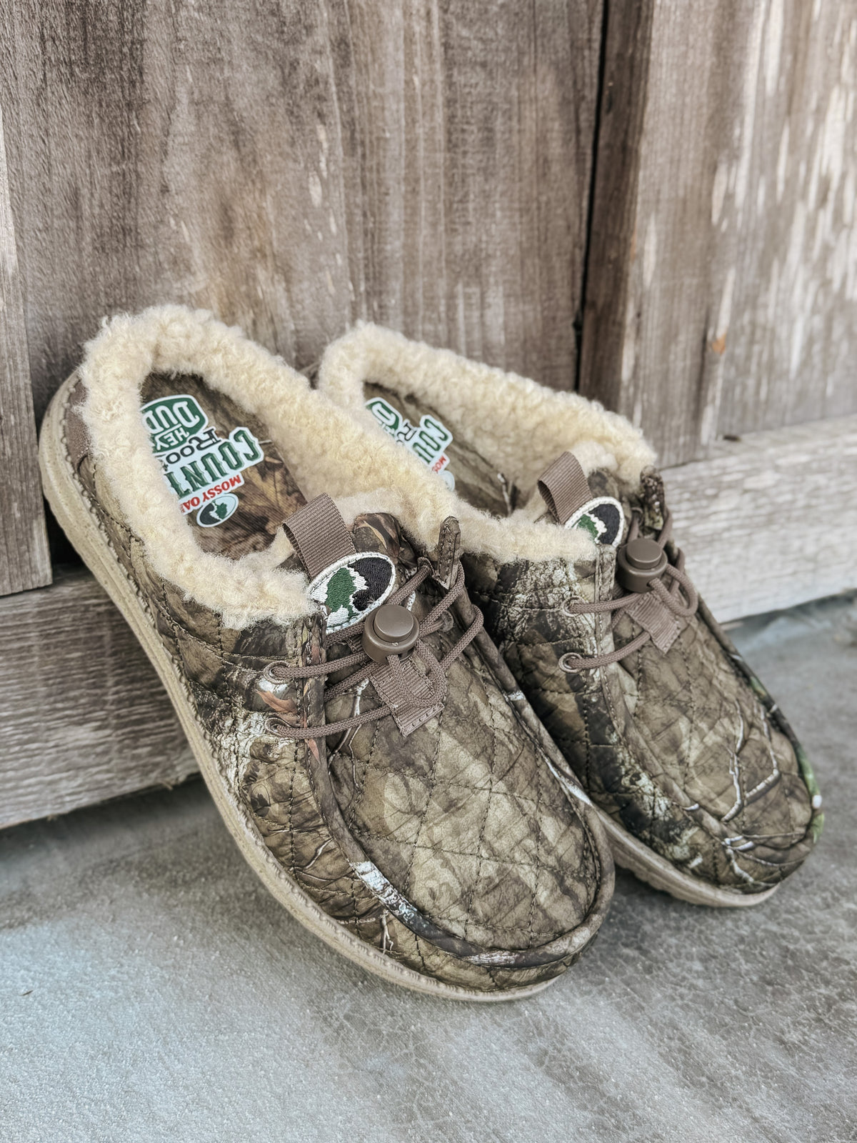 Men's Hey Dude Mossy Oak Country Roots Wally Camp Slip