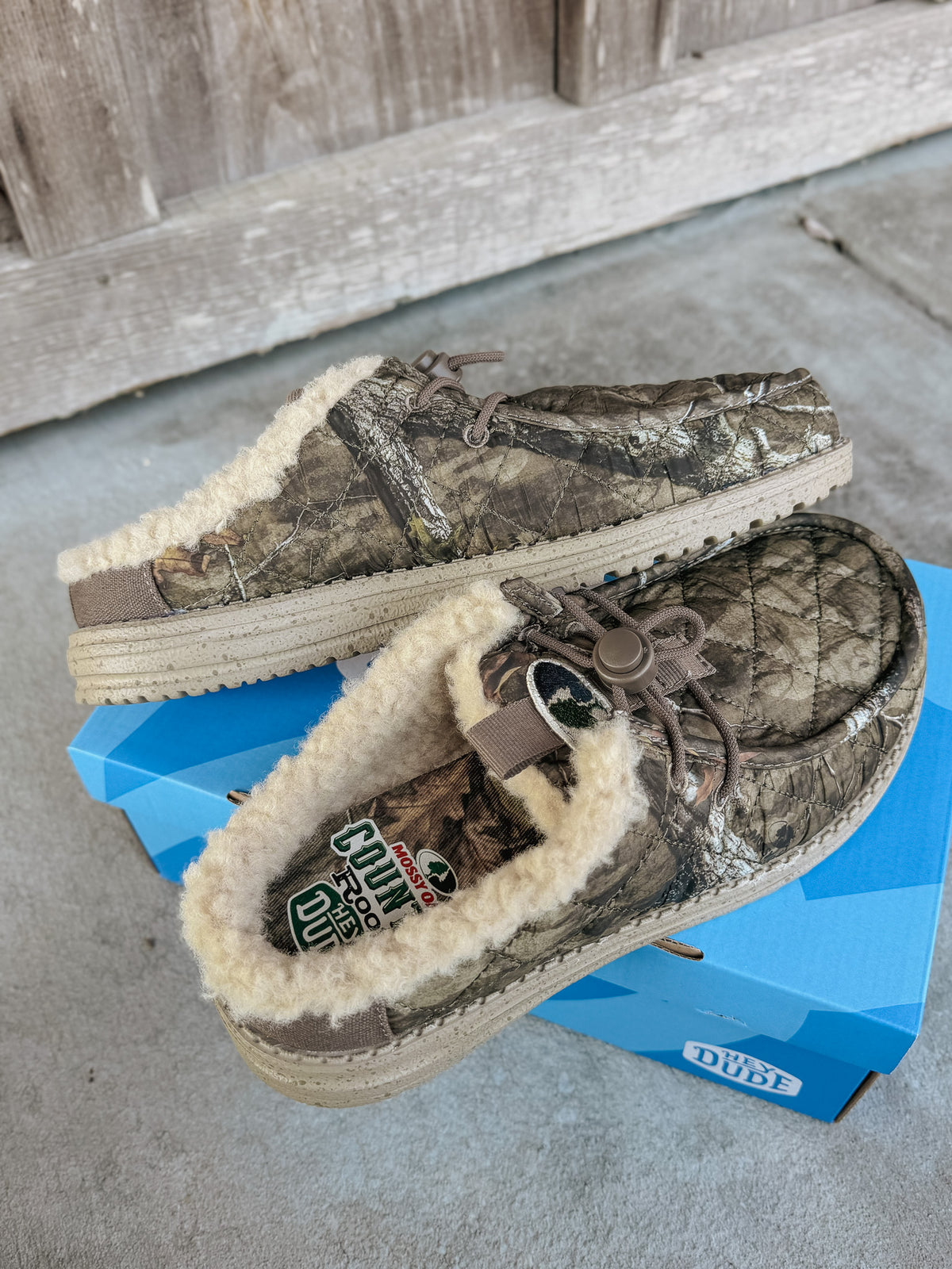 Men's Hey Dude Mossy Oak Country Roots Wally Camp Slip