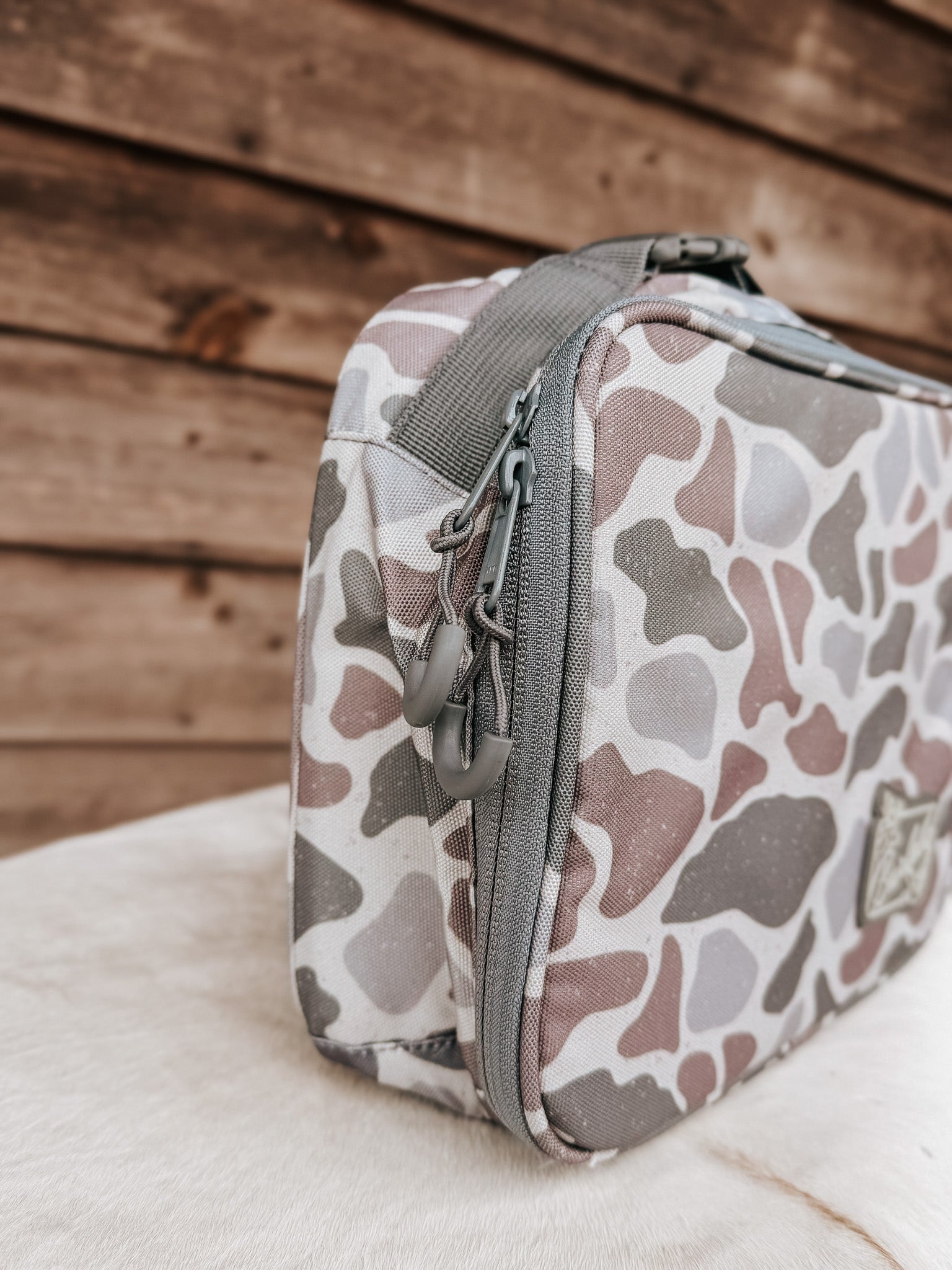 Burlebo Lunchbox - Classic Deer Camo