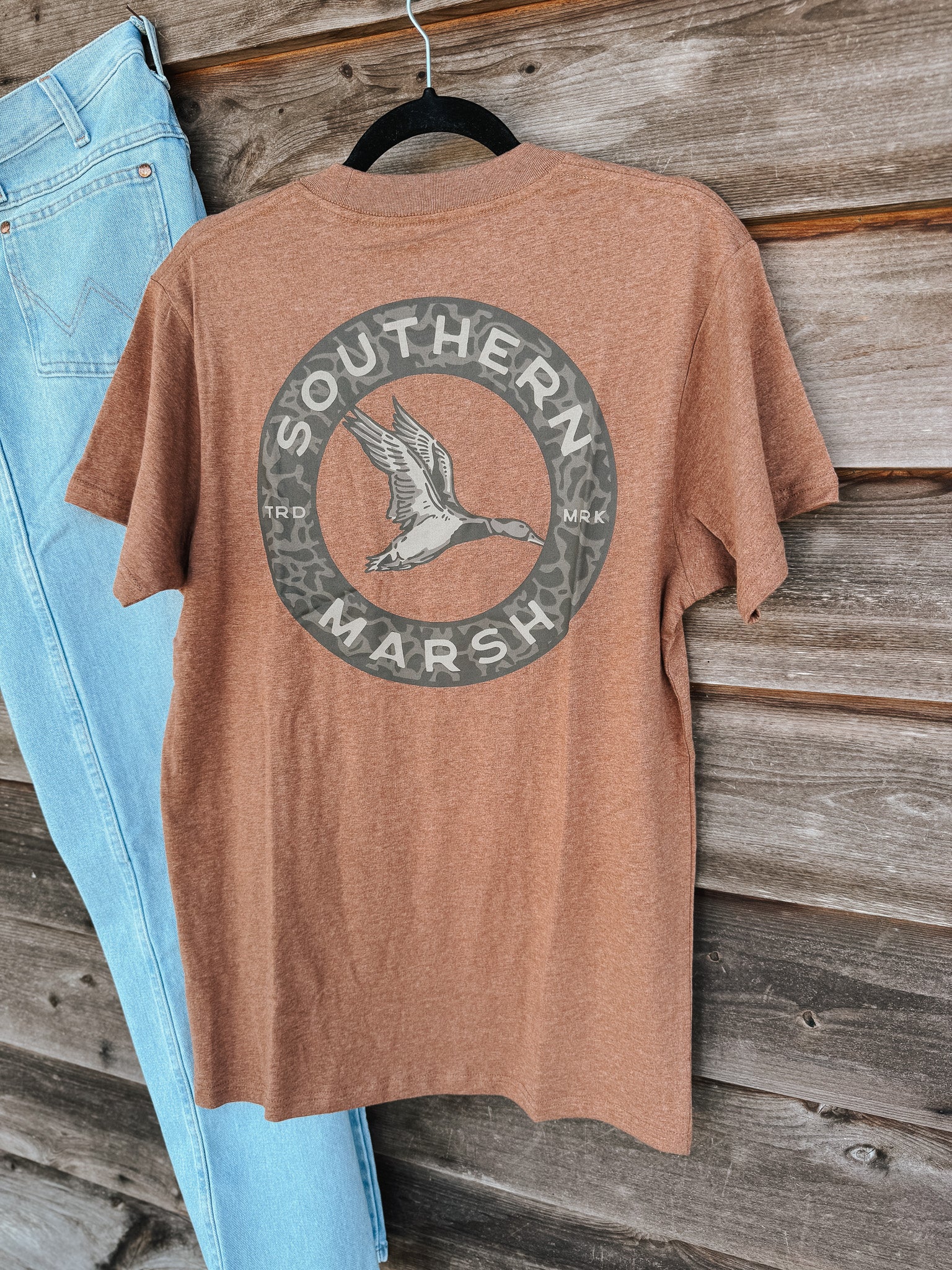 Men's Southern Marsh Inflight Camo T-Shirt in Washed Walnut