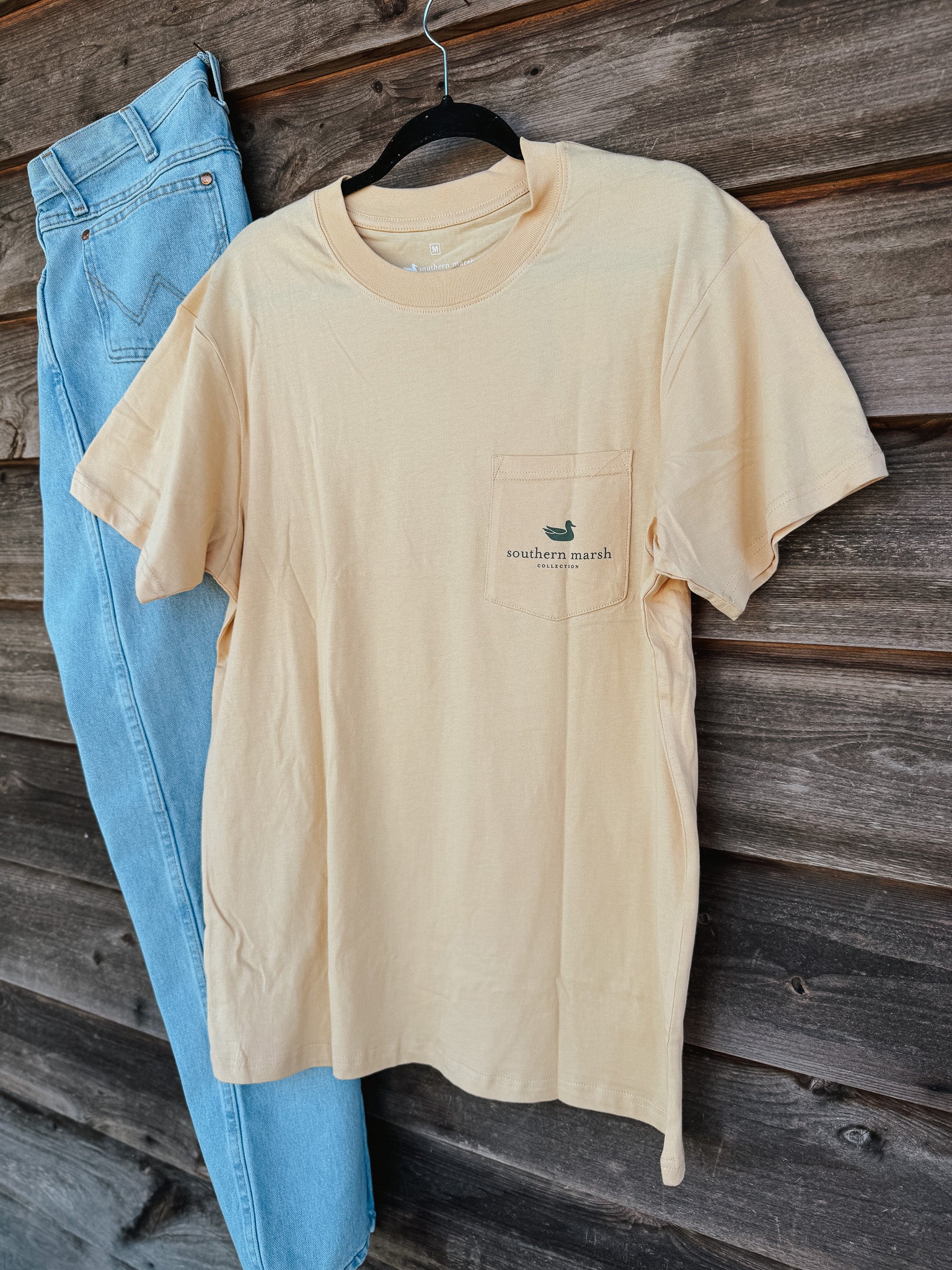 Men's Southern Marsh Southern Swimmers T-Shirt in Audubon Tan