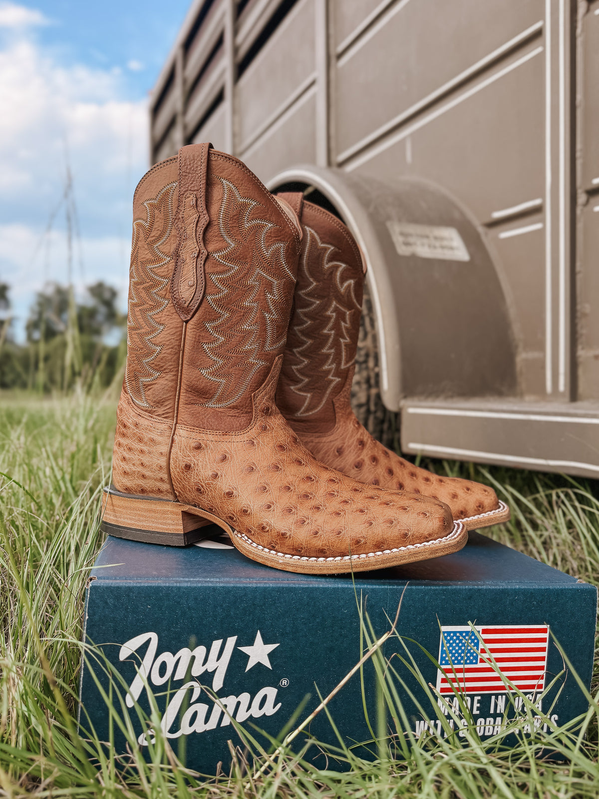 Men's Tony Lama 11" Juan Full Quill Brandy Ostrich Boots