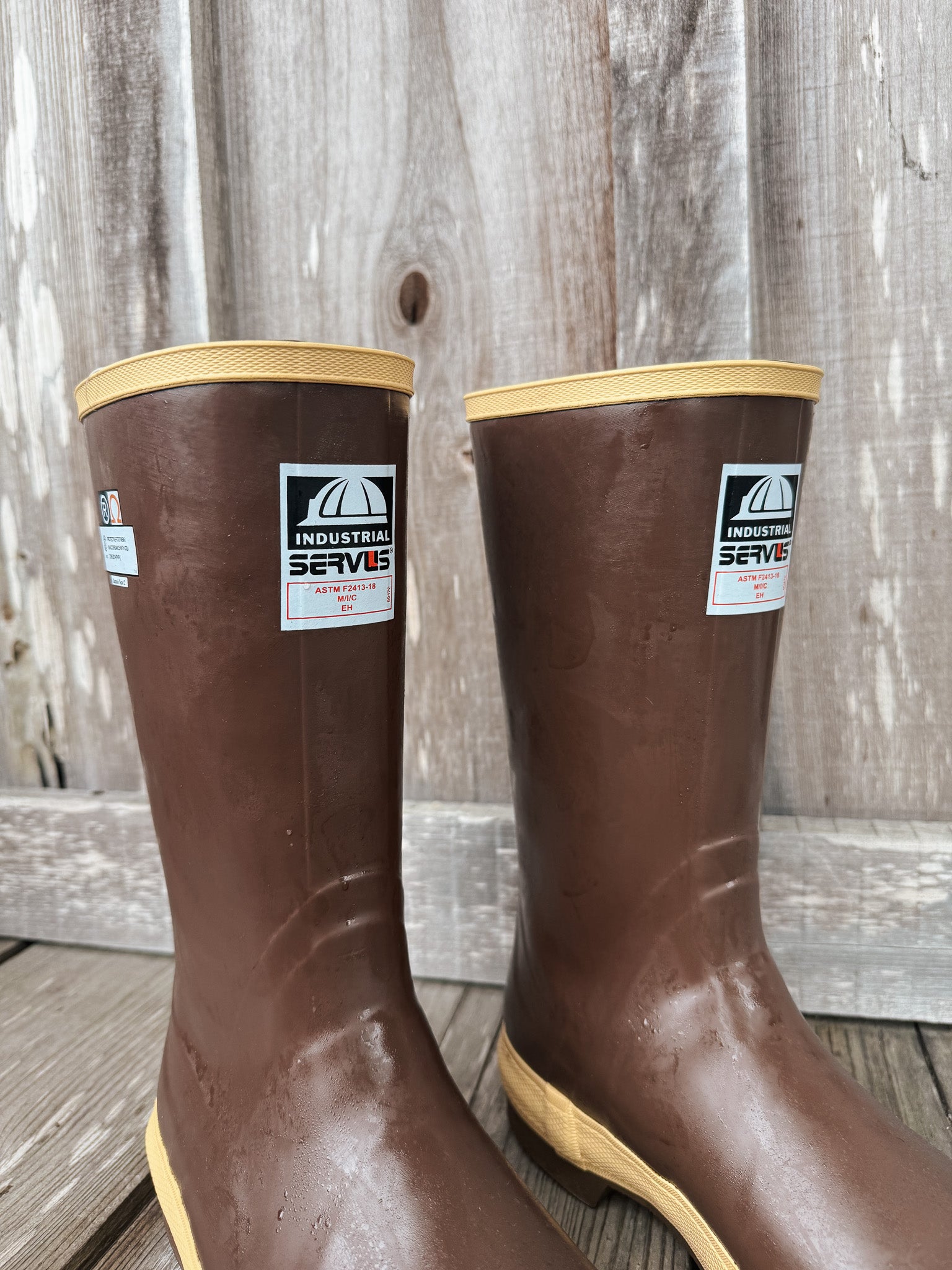 Men's Honeywell 12" Waterproof Rubber Steel Toe Boots