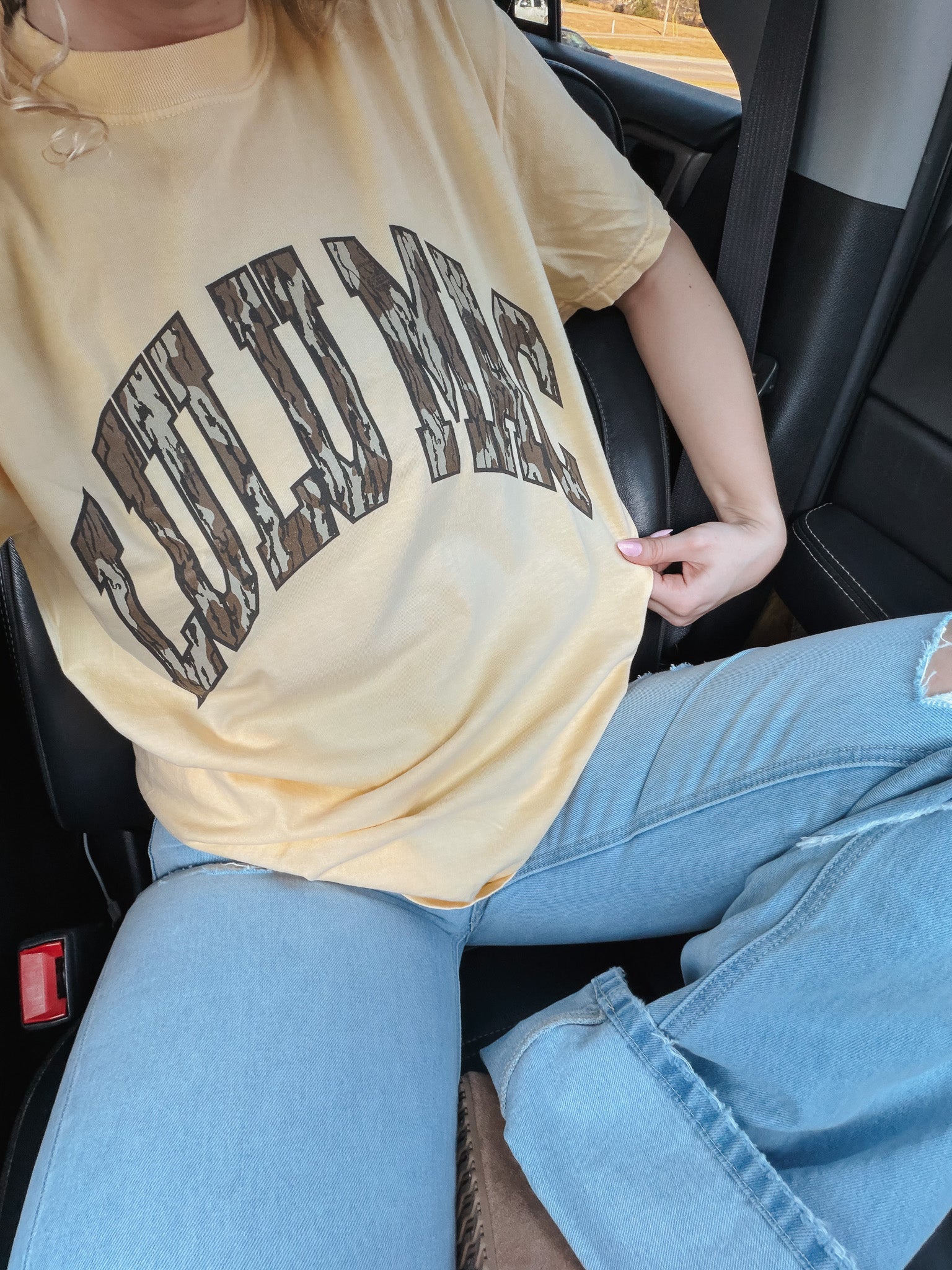 Lulu Mac Mossy Oak Tee in Butter