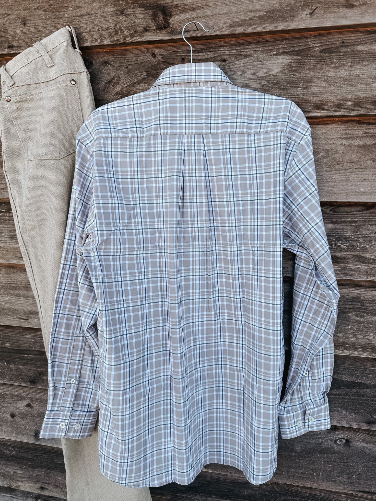 Men's Southern Marsh Grainger Performance Plaid Dress Shirt in Burnt Taupe Navy
