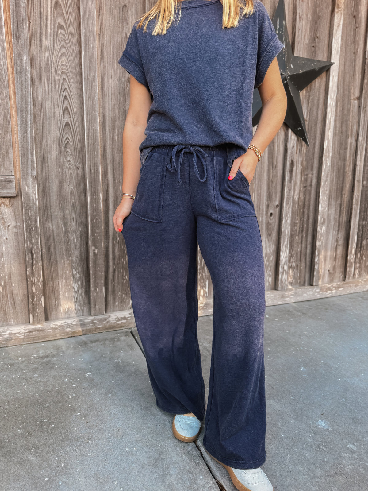 Simple Ease Set in Navy