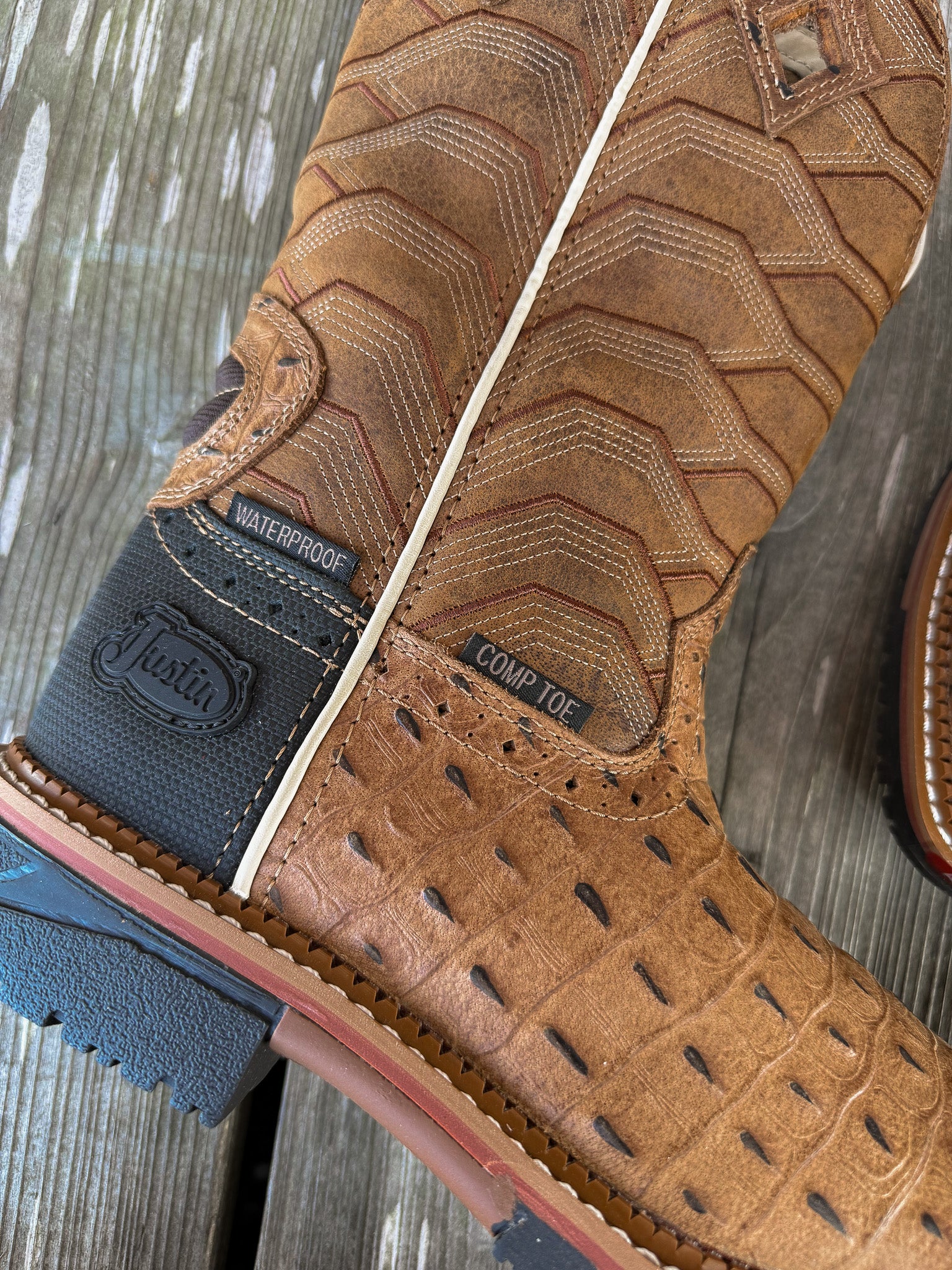 MEN'S JUSTIN CROC PRINT DERRICKMAN COMPOSITE TOE WATERPROOF BOOTS