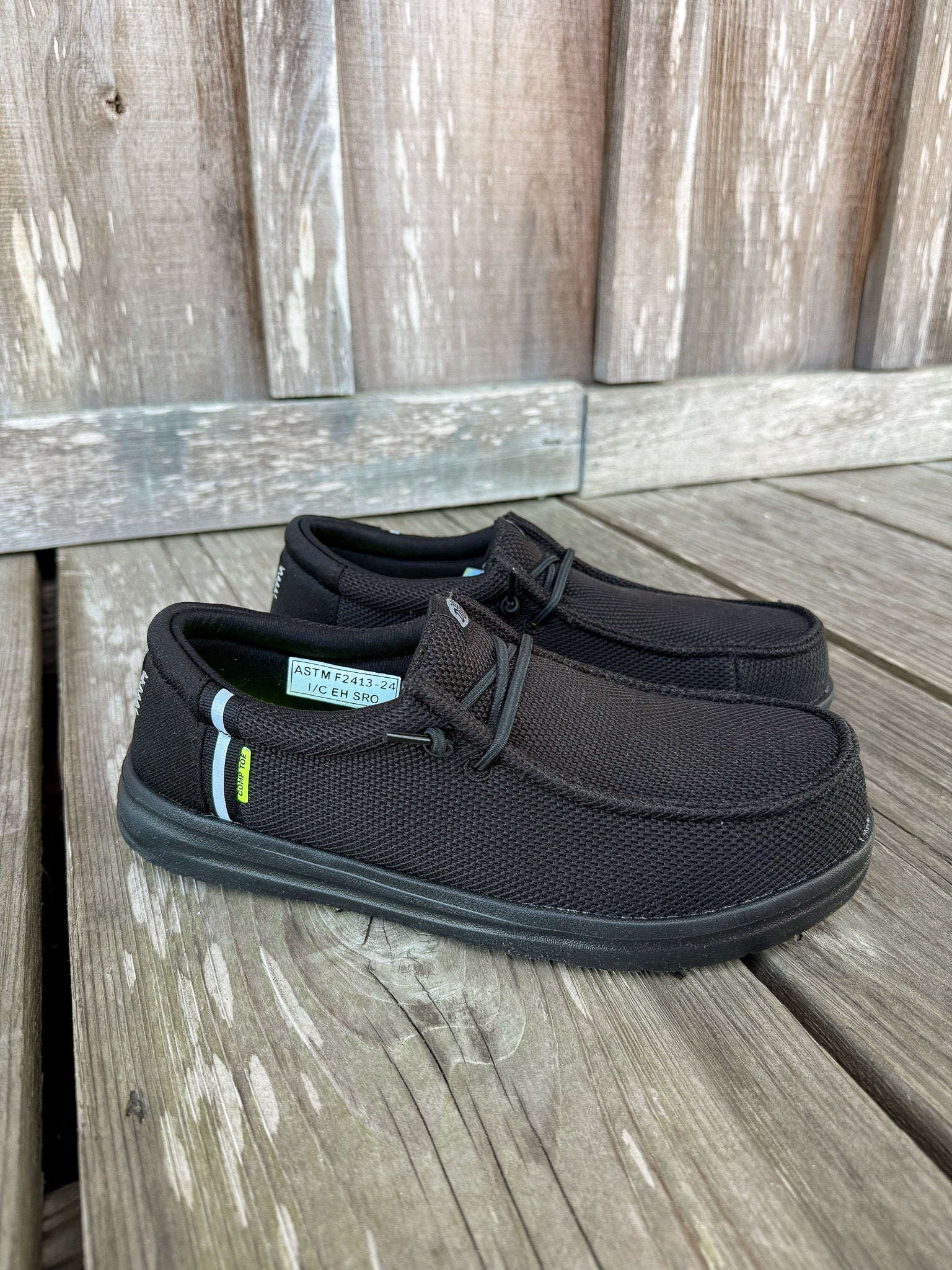 Men's Hey Dude Wally Work Composite Toe Shoes in Black/Black