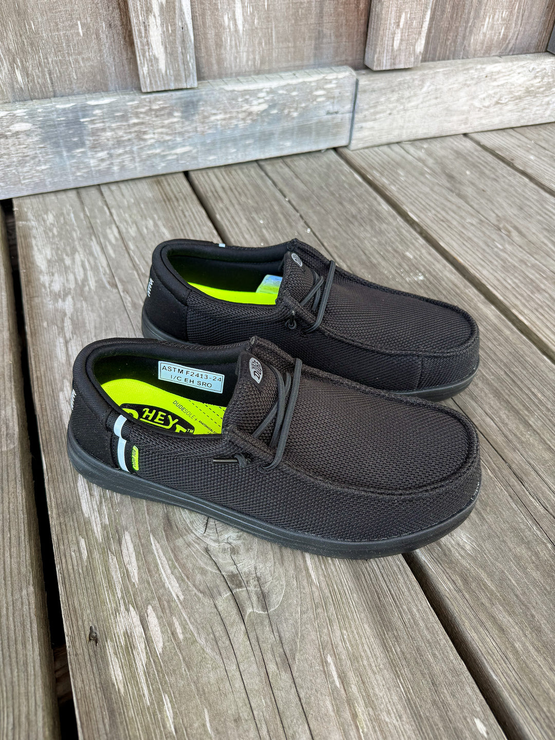 Men's Hey Dude Wally Work Composite Toe Shoes in Black/Black