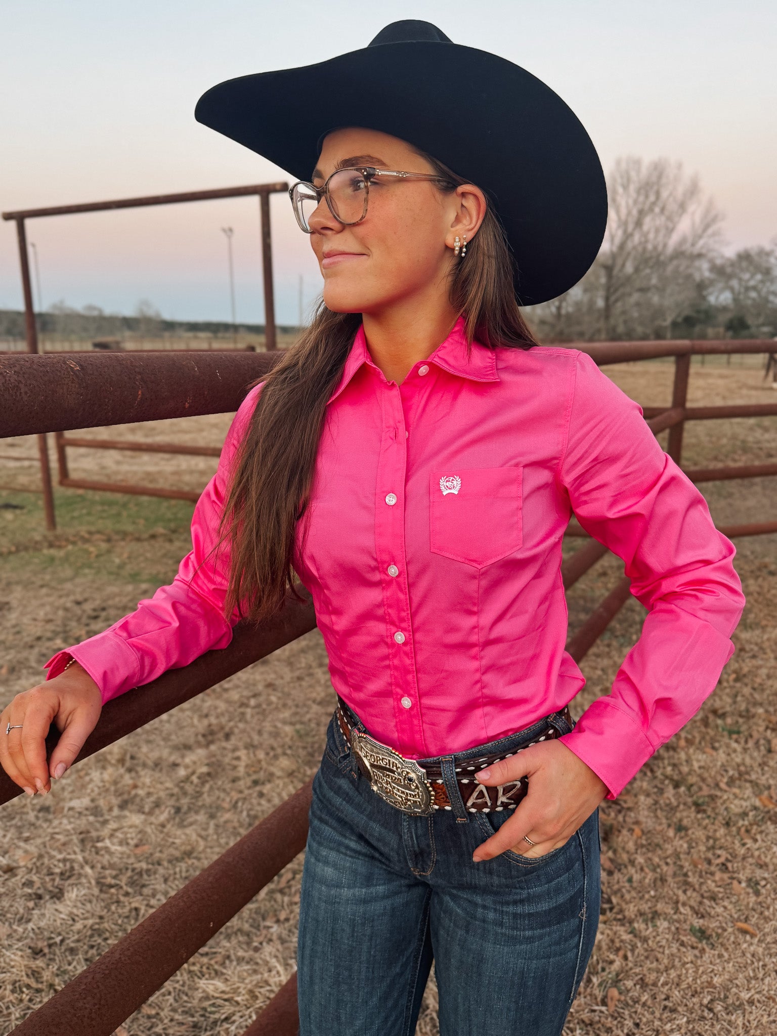 Cinch Women's Long Sleeve Button Down in Solid Pink