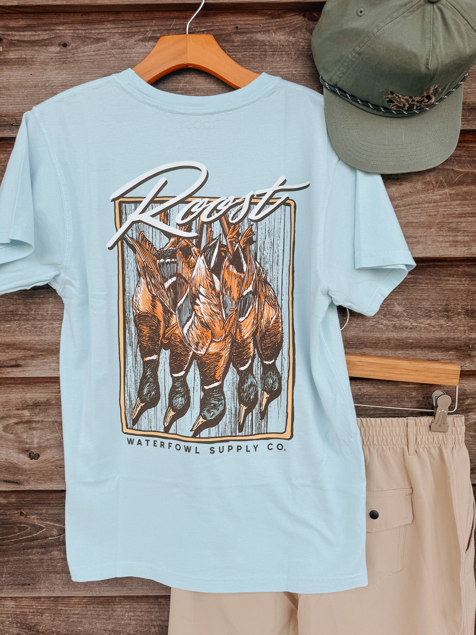 Roost Mallard Tote T-Shirt in Chambray