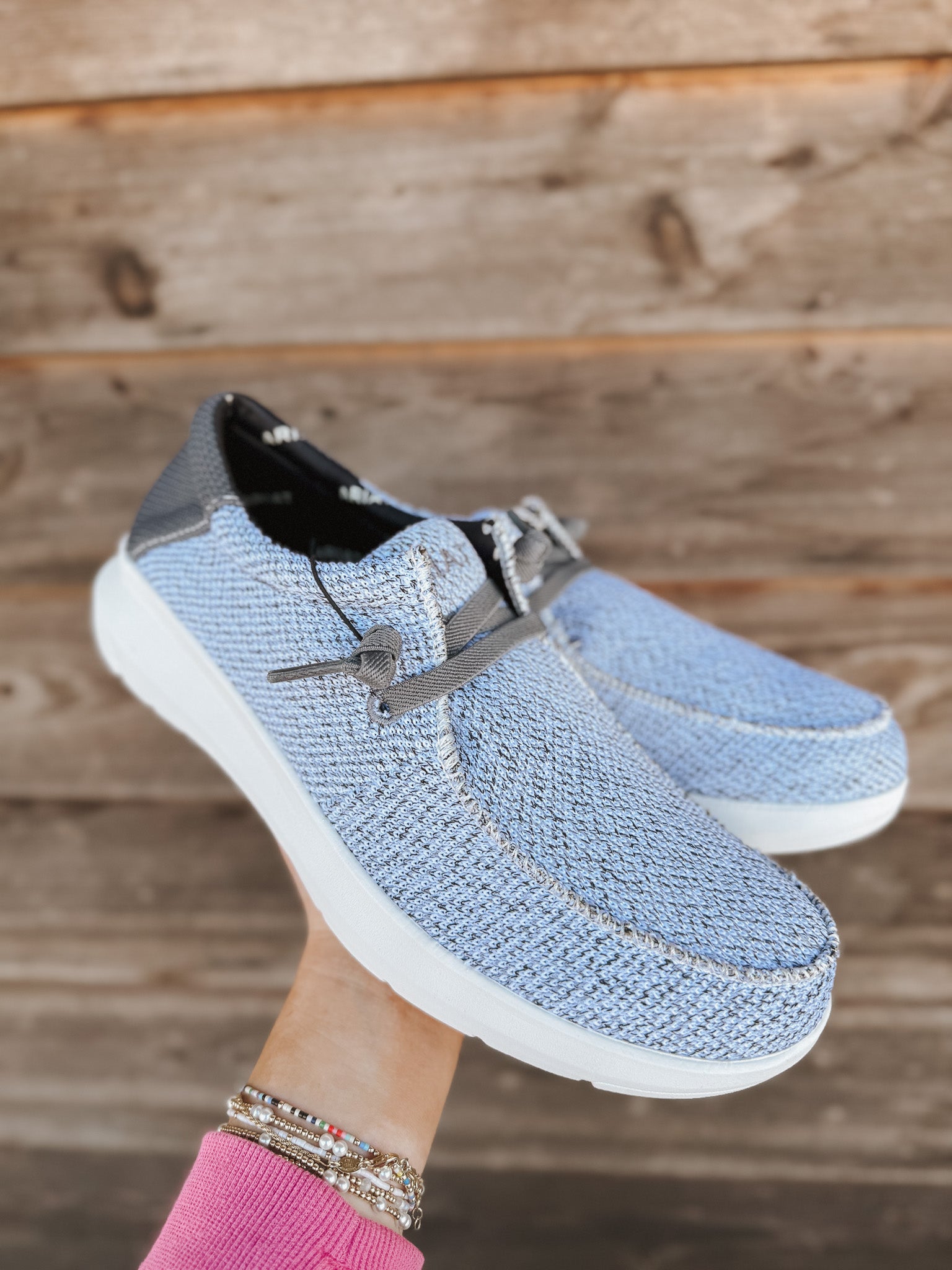 Men's Ariat Hilo Distressed White/Dark Grey