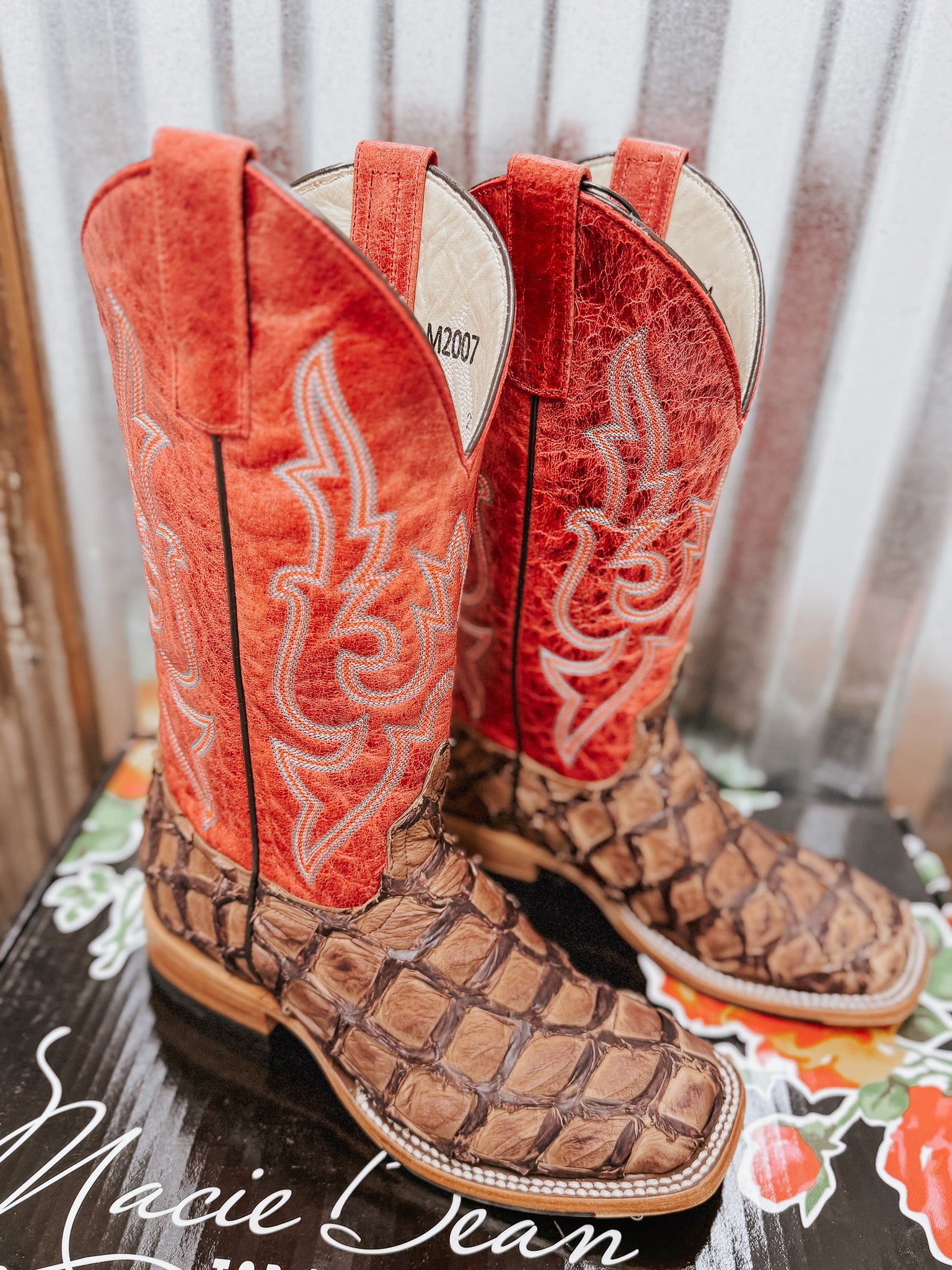 Botas de bajo Macie Bean Top Hand Cigar Matte para mujer