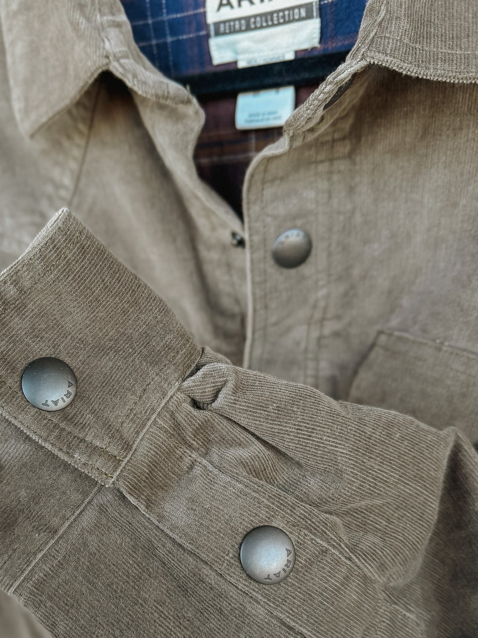 Ariat Men's Retro Corduroy Jacket in Dark Green