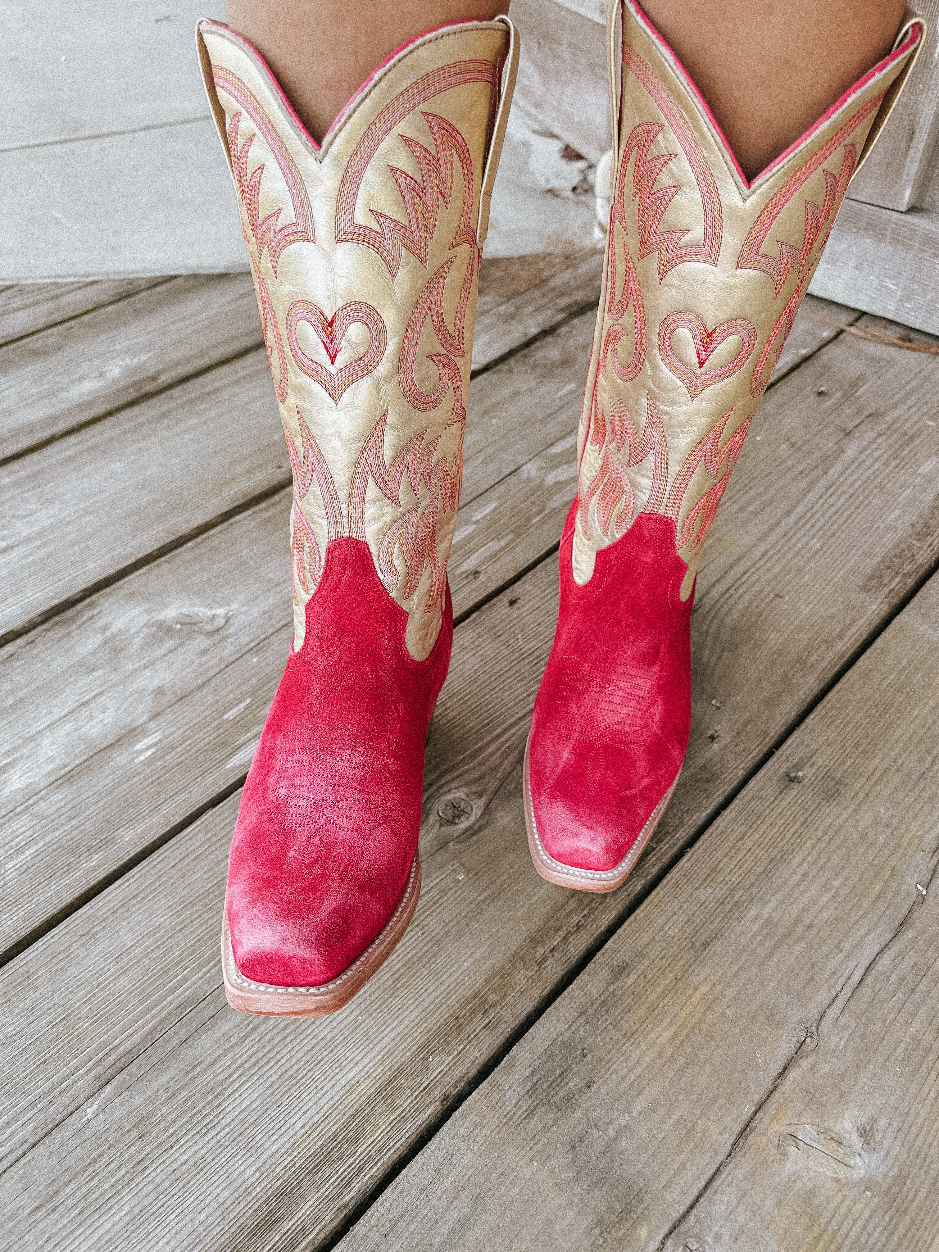 Macie Bean Women's Golden Daze Gold Boots