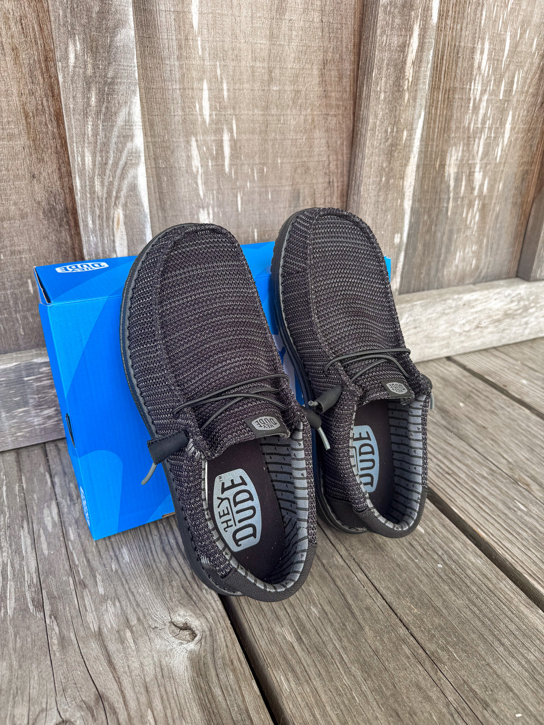 Men's Hey Dude Wally Stretch Sox in Black/Black – Boot Country