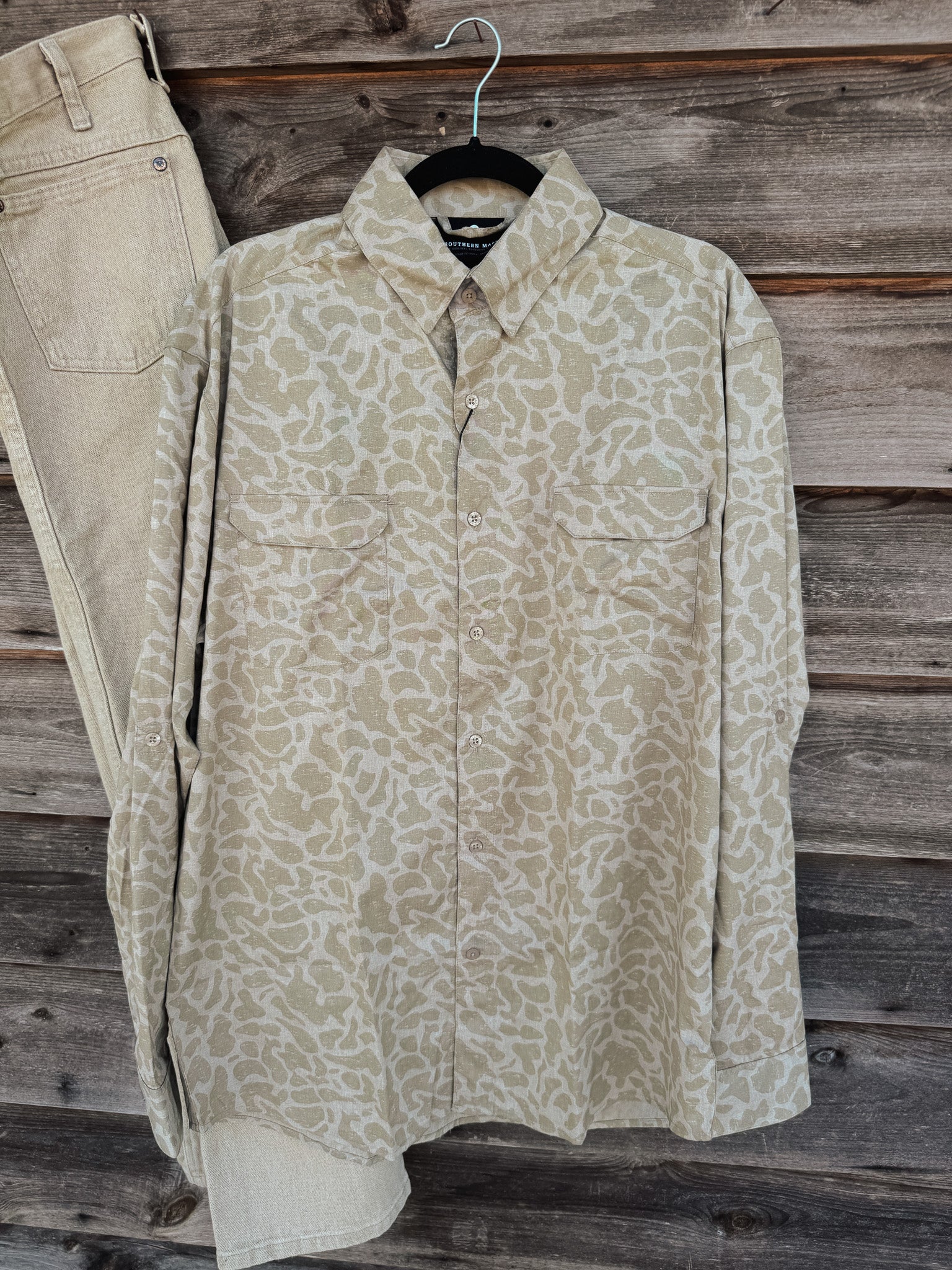 Men's Southern Marsh Merida Mar Camo Performance Shirt in Burnt Taupe