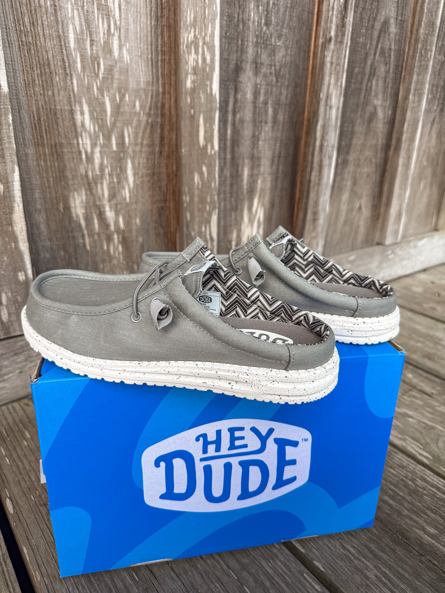 Men's Hey Dude Wally Slip Stretch in Canvas Grey