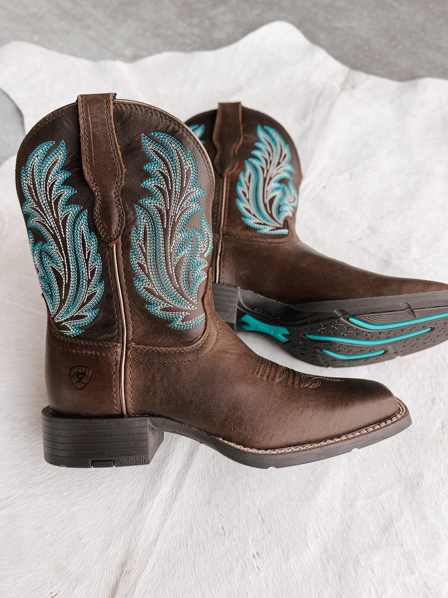 Ariat Women's Round Up Filly Western Boots