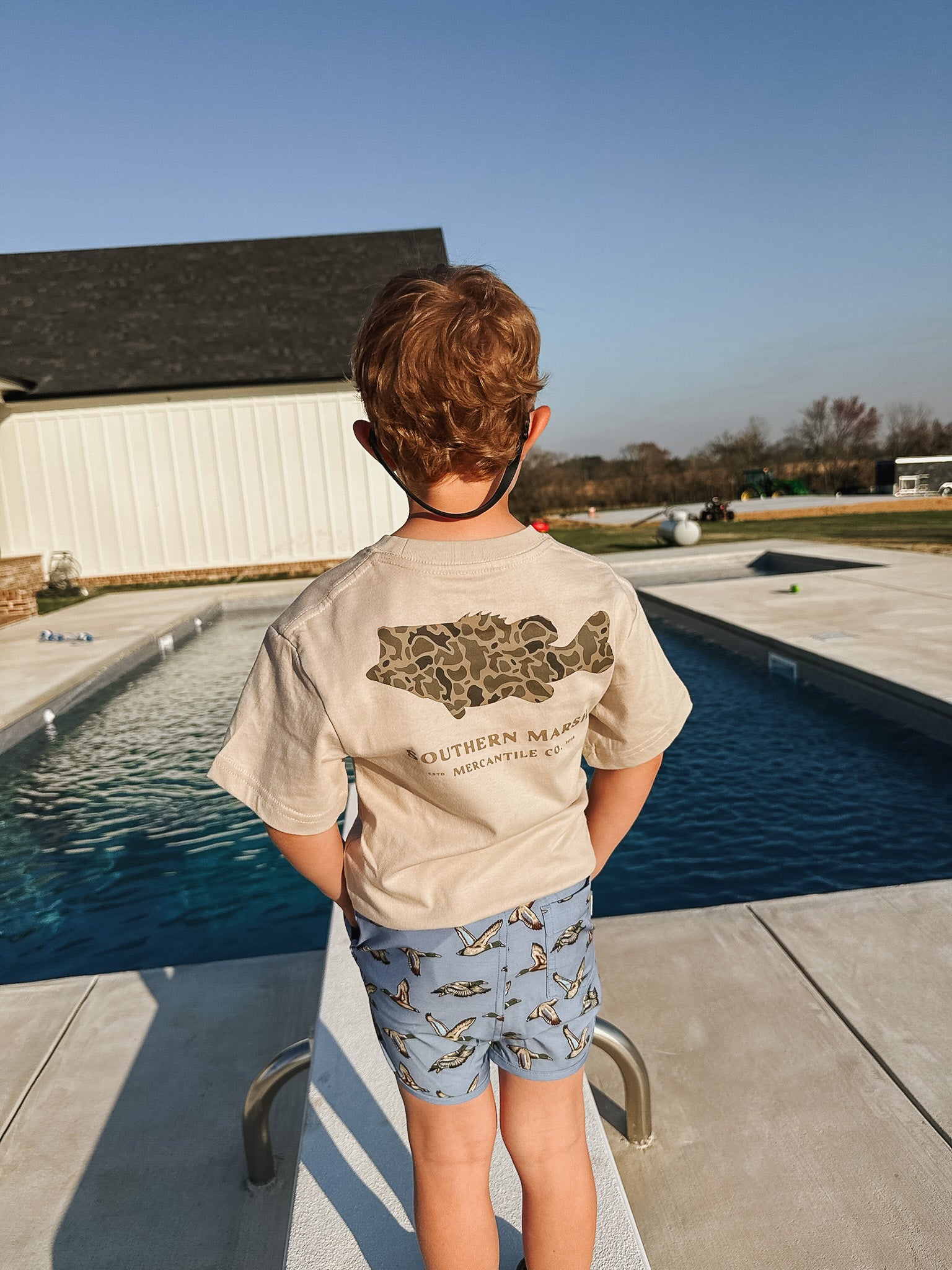 Youth Southern Marsh Camo Bass T-Shirt in Ash Grey