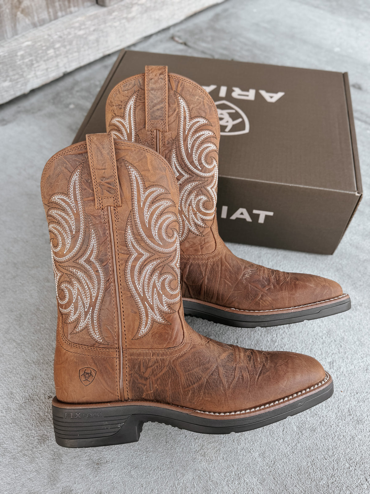 Ariat | Men's Ranger Wide Square Toe Cowboy Boots