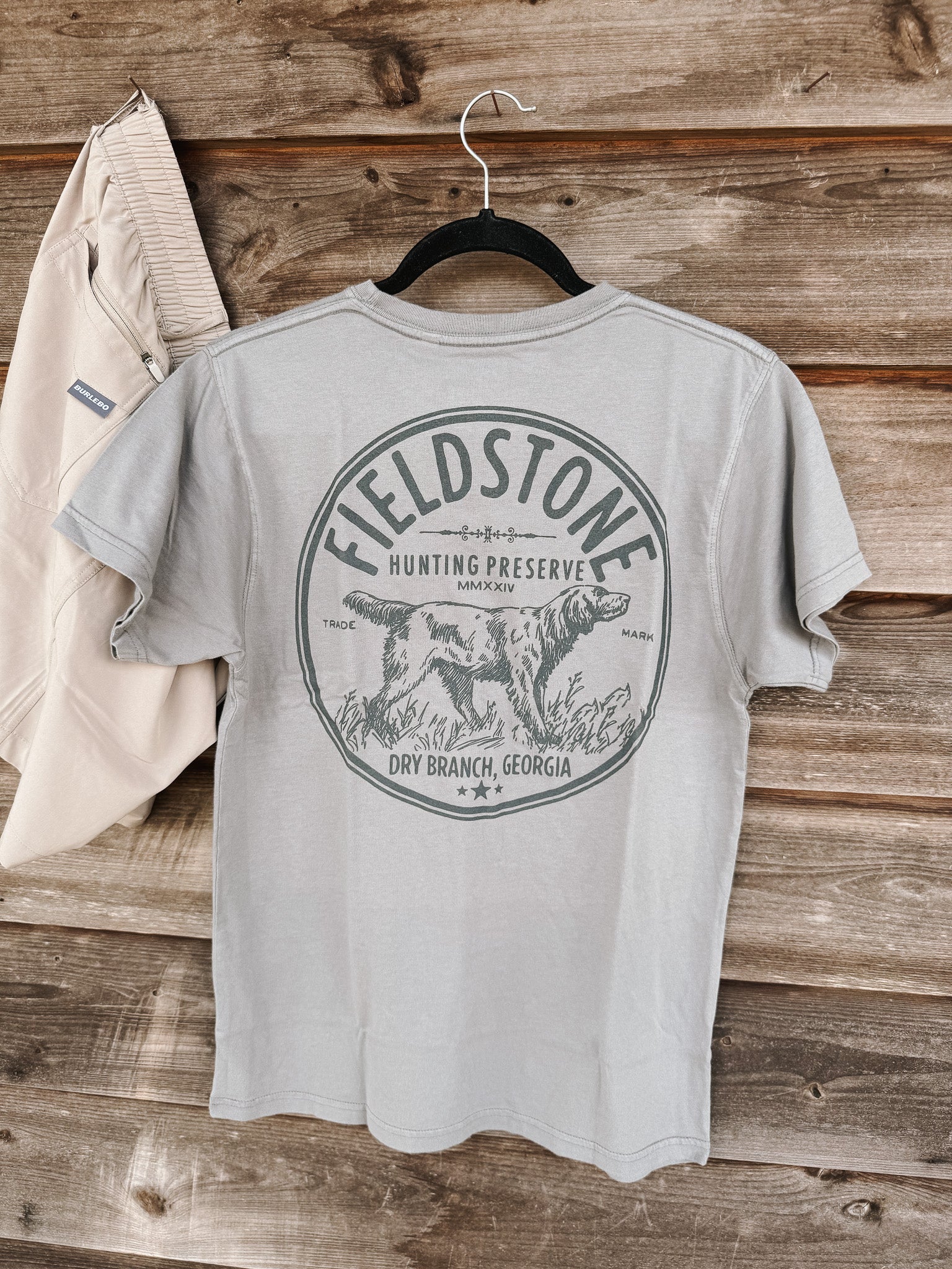 Fieldstone Hunting Preserve Circle T-Shirt