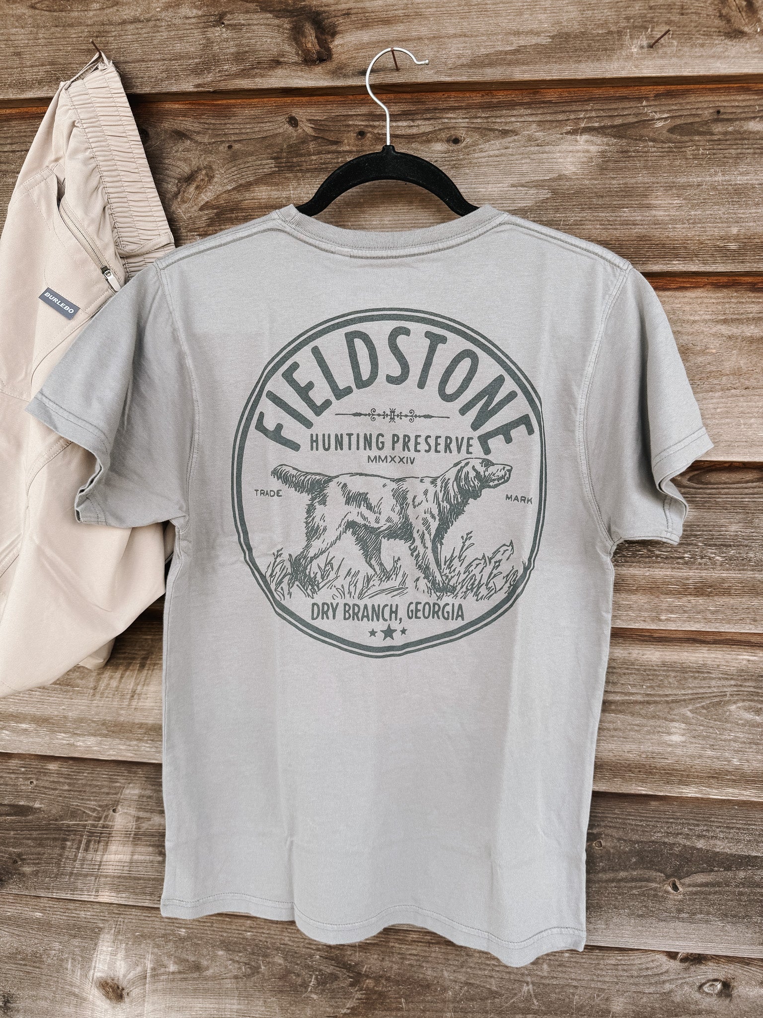 Fieldstone Hunting Preserve Circle T-Shirt