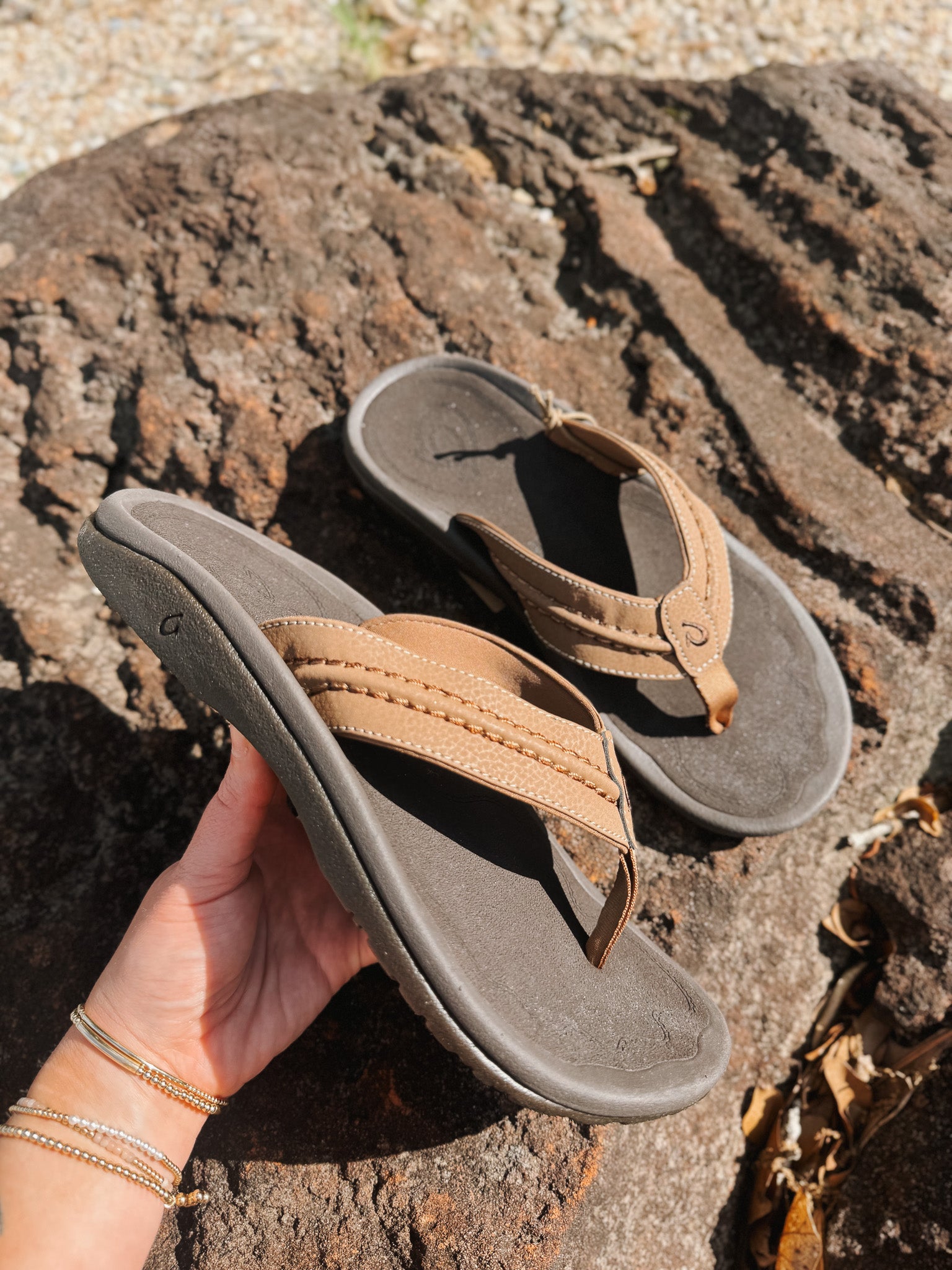 Men's Olukai Hokua Tan Sandals