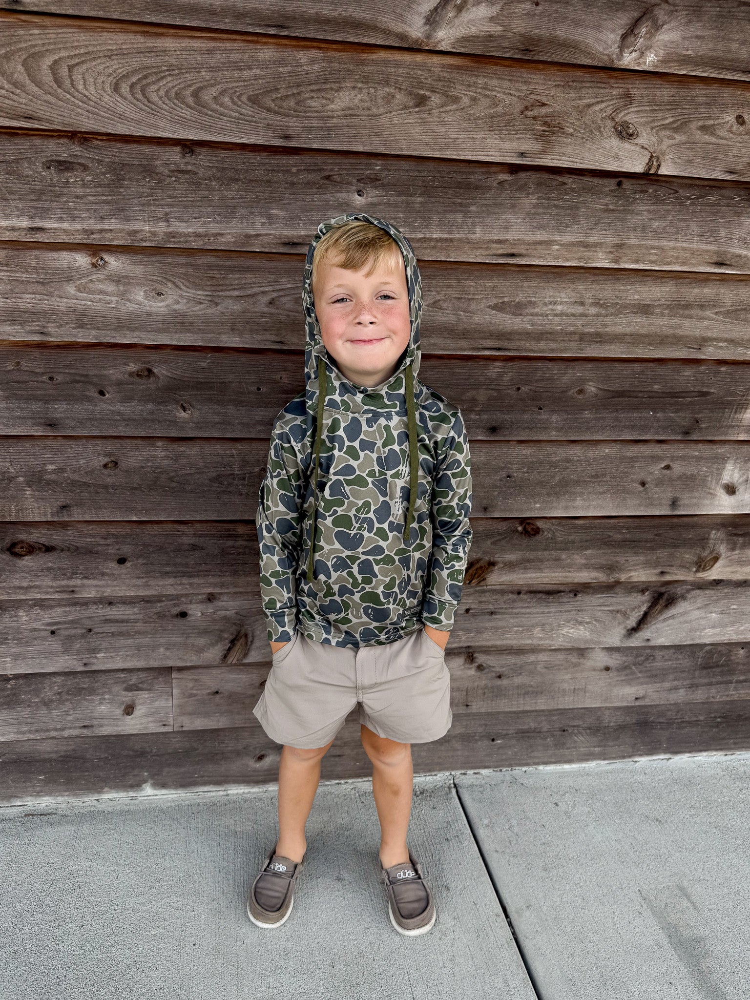 Youth Fieldstone Light Weight Hoodie in Backwoods Camo