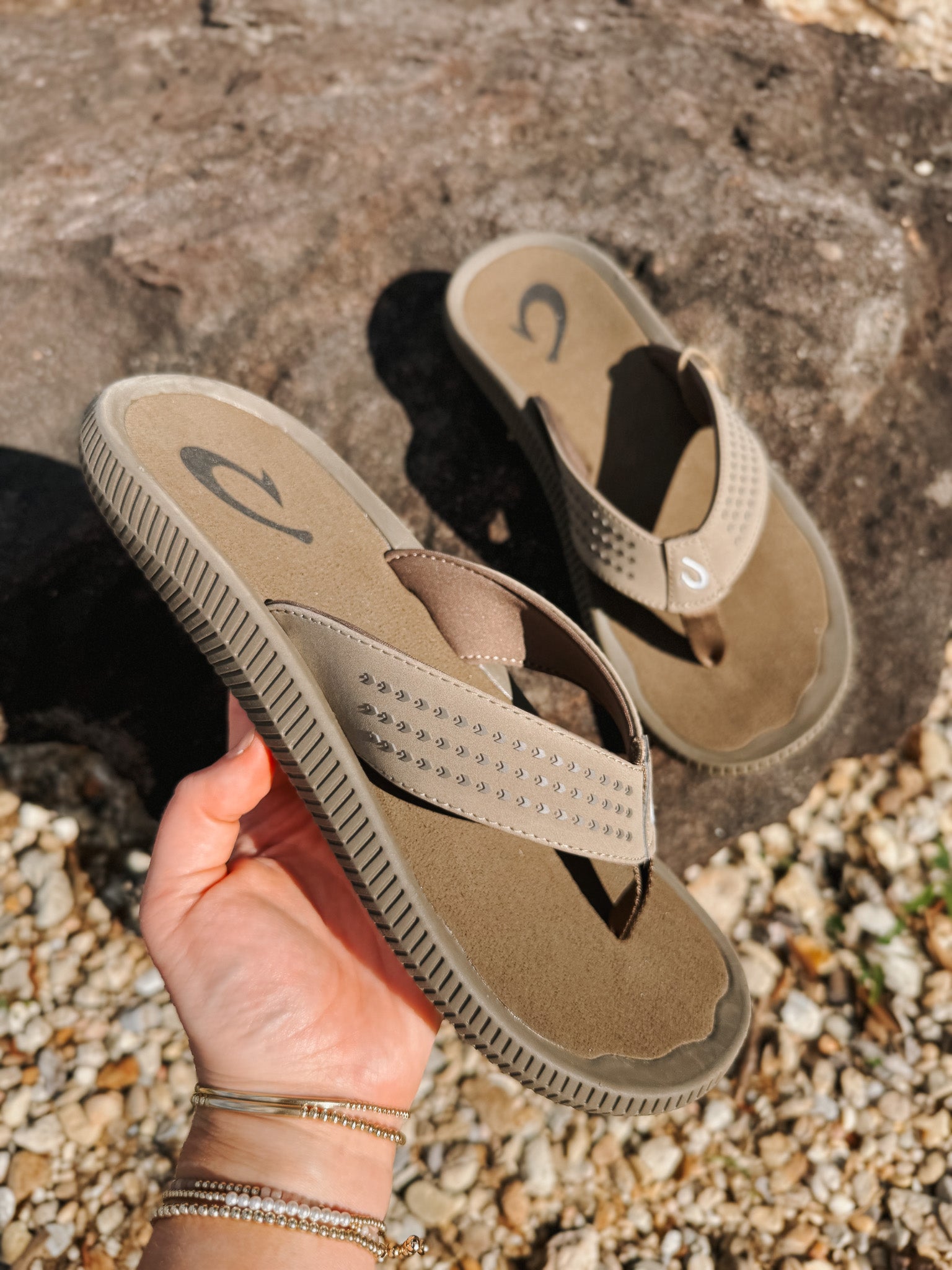 Men's Olukai Ulele Sandals in Mustang