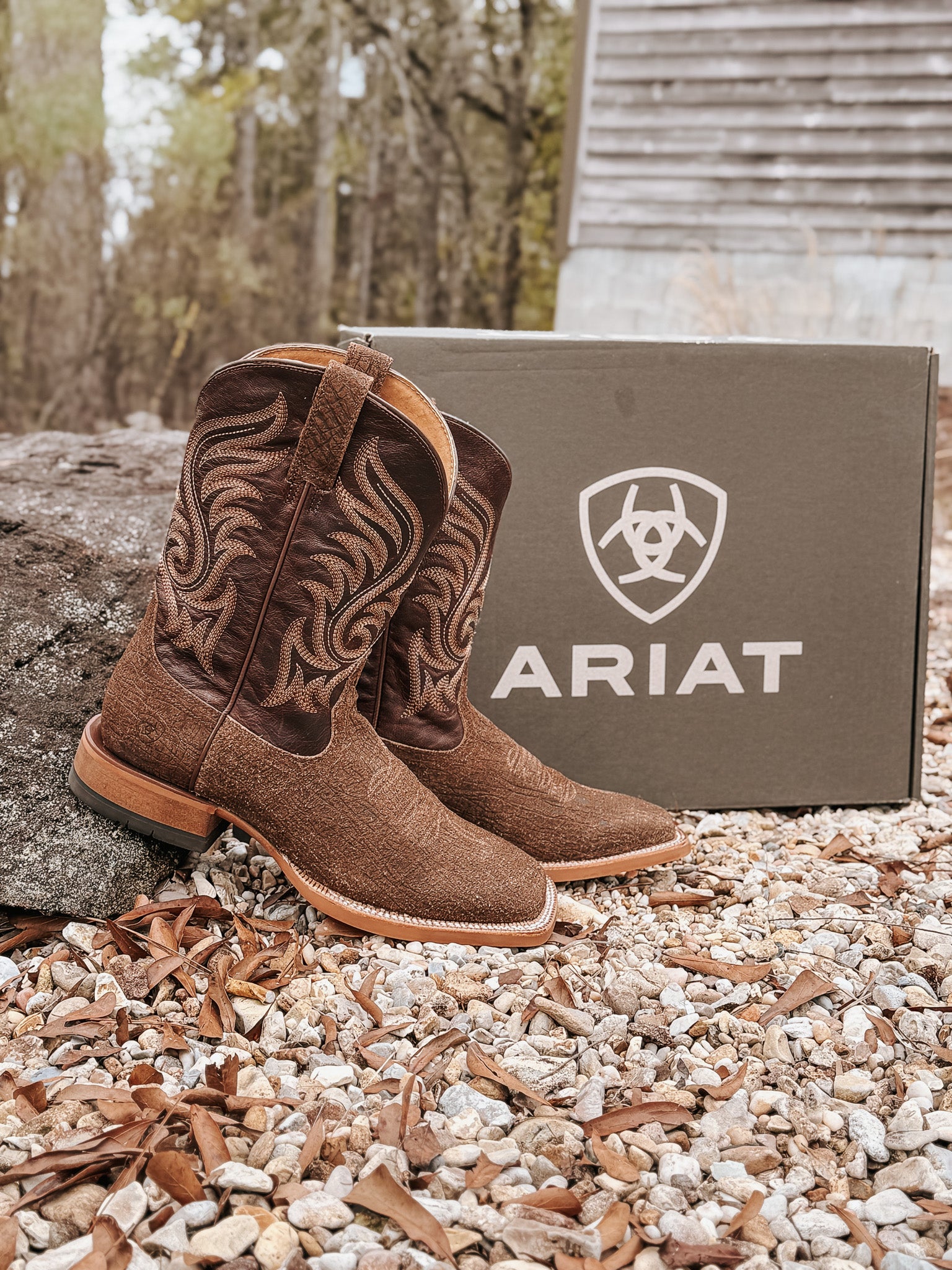 Ariat Men's Cattle Call Wide Square Toe Boots