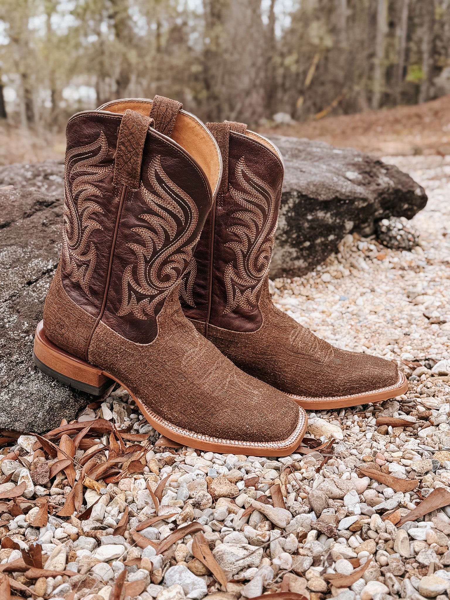 Ariat Men's Cattle Call Wide Square Toe Boots