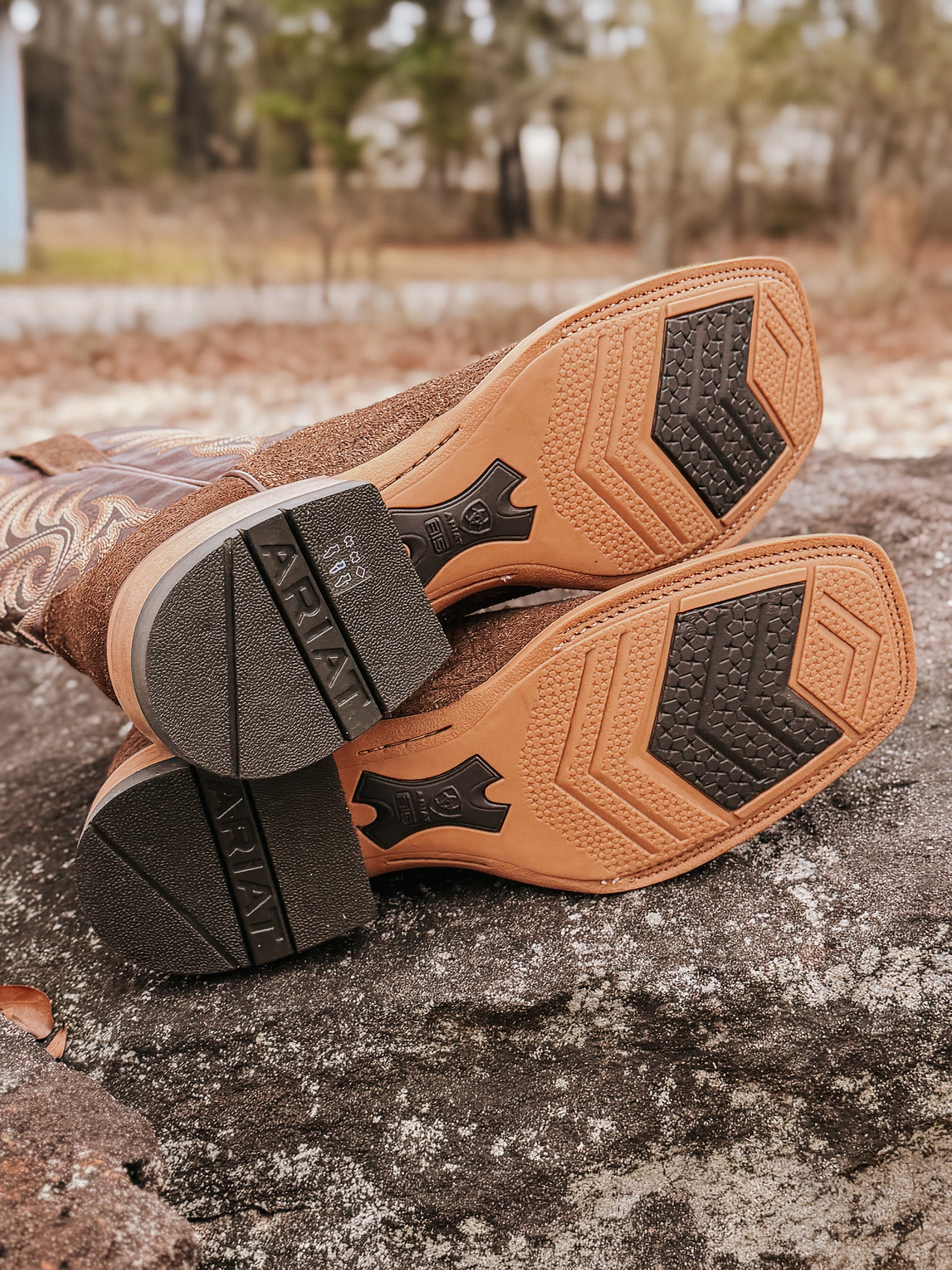 Ariat Men's Cattle Call Wide Square Toe Boots