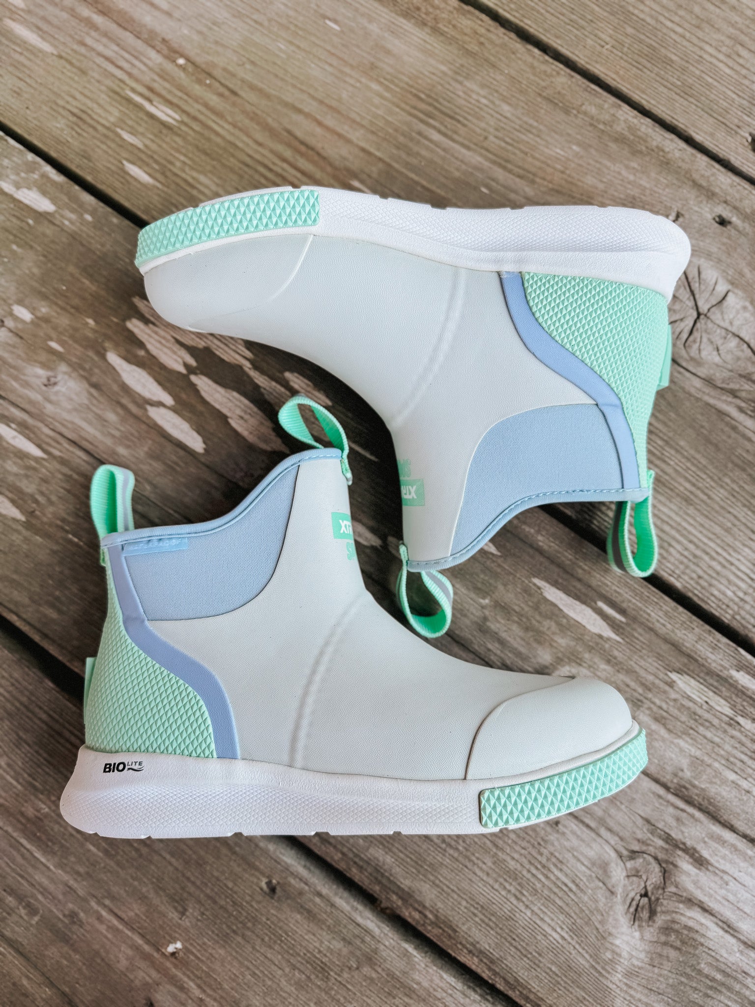 Women's Xtratuf 6 in Ankle Deck Boot Sport in Cloud Multi