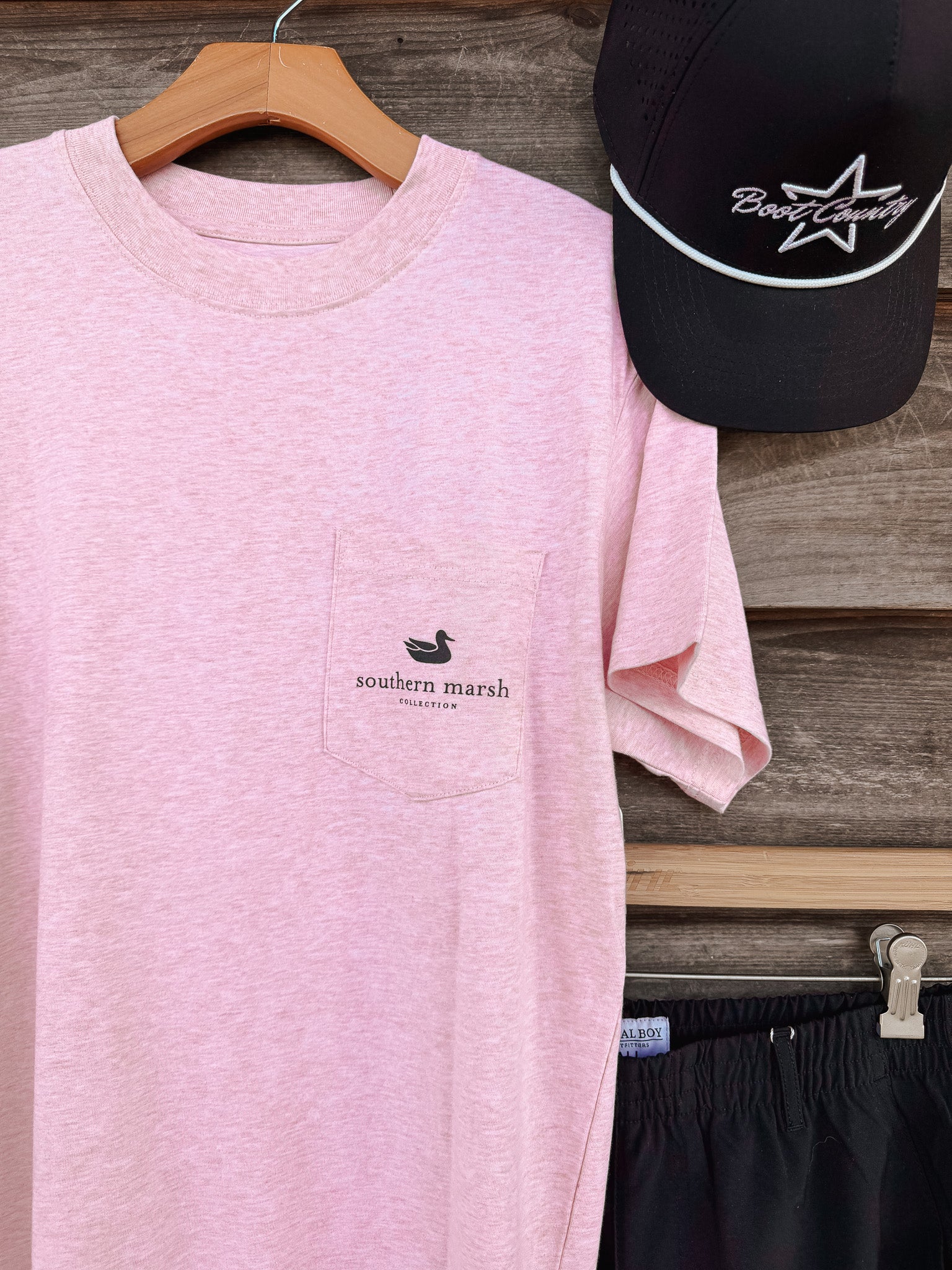 Southern Marsh Vintage Duck Decoy T-Shirt in Washed Camelia