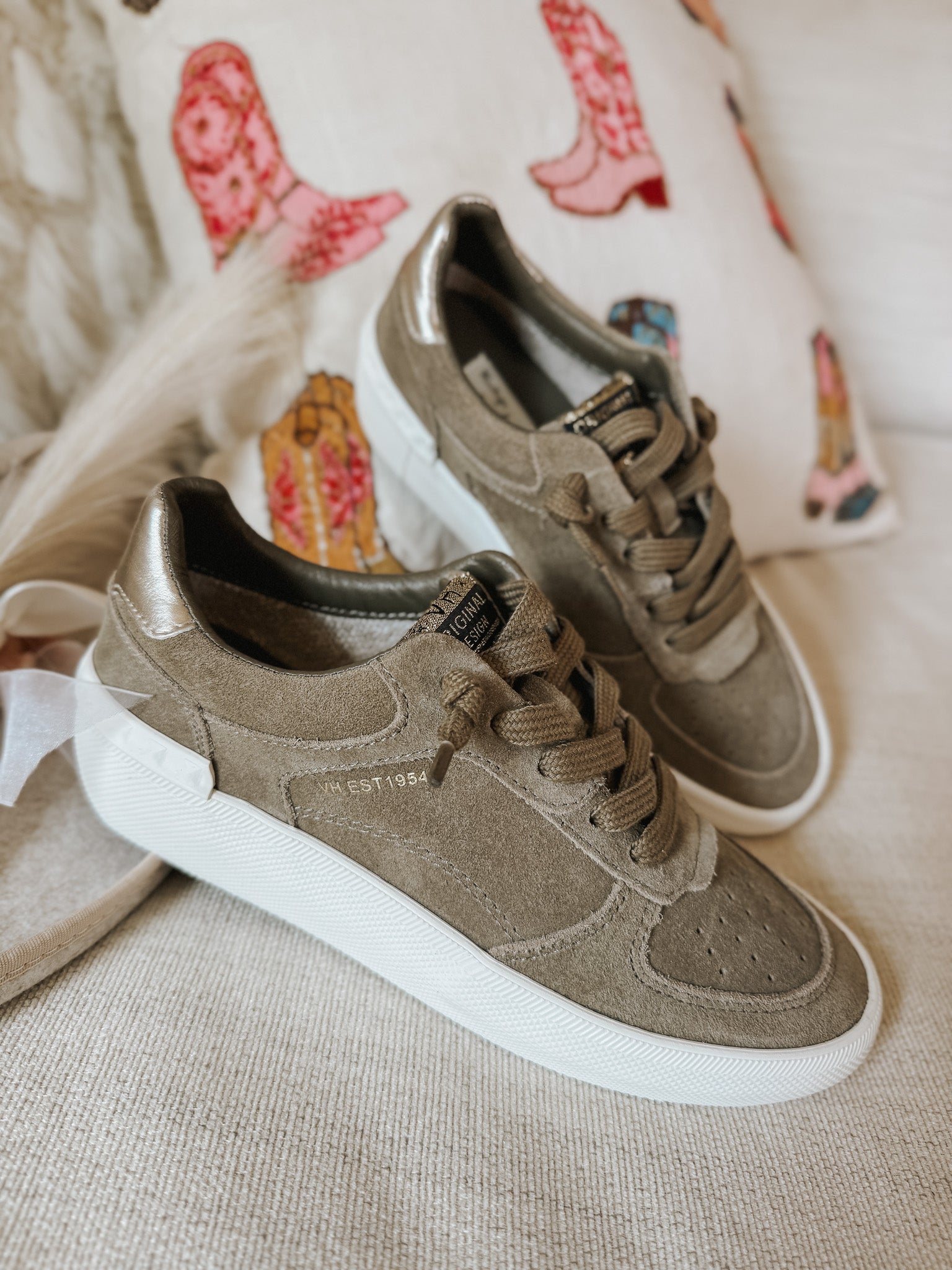 Vintage Havana Tempo 1 Olive Sneakers