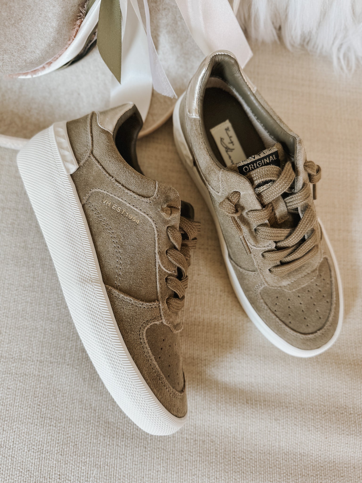 Vintage Havana Tempo 1 Olive Sneakers