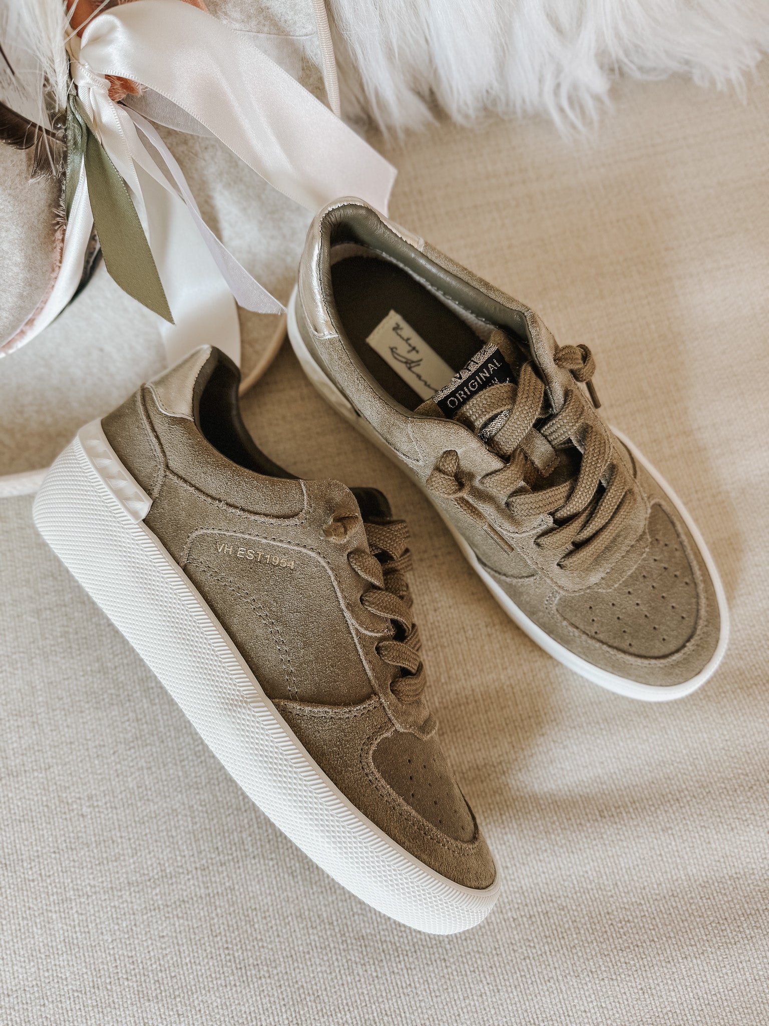 Vintage Havana Tempo 1 Olive Sneakers