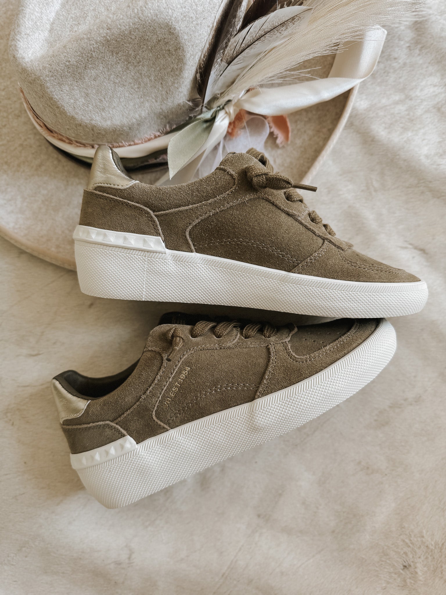 Vintage Havana Tempo 1 Olive Sneakers