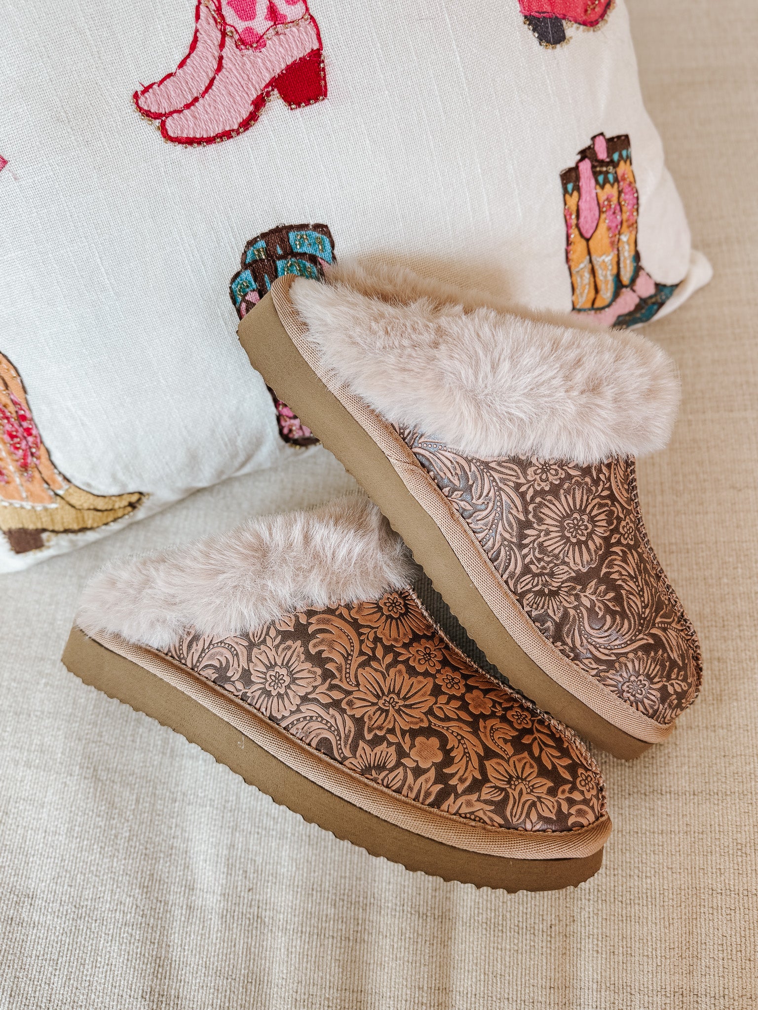 Lolly Nude Fur Lined Slippers