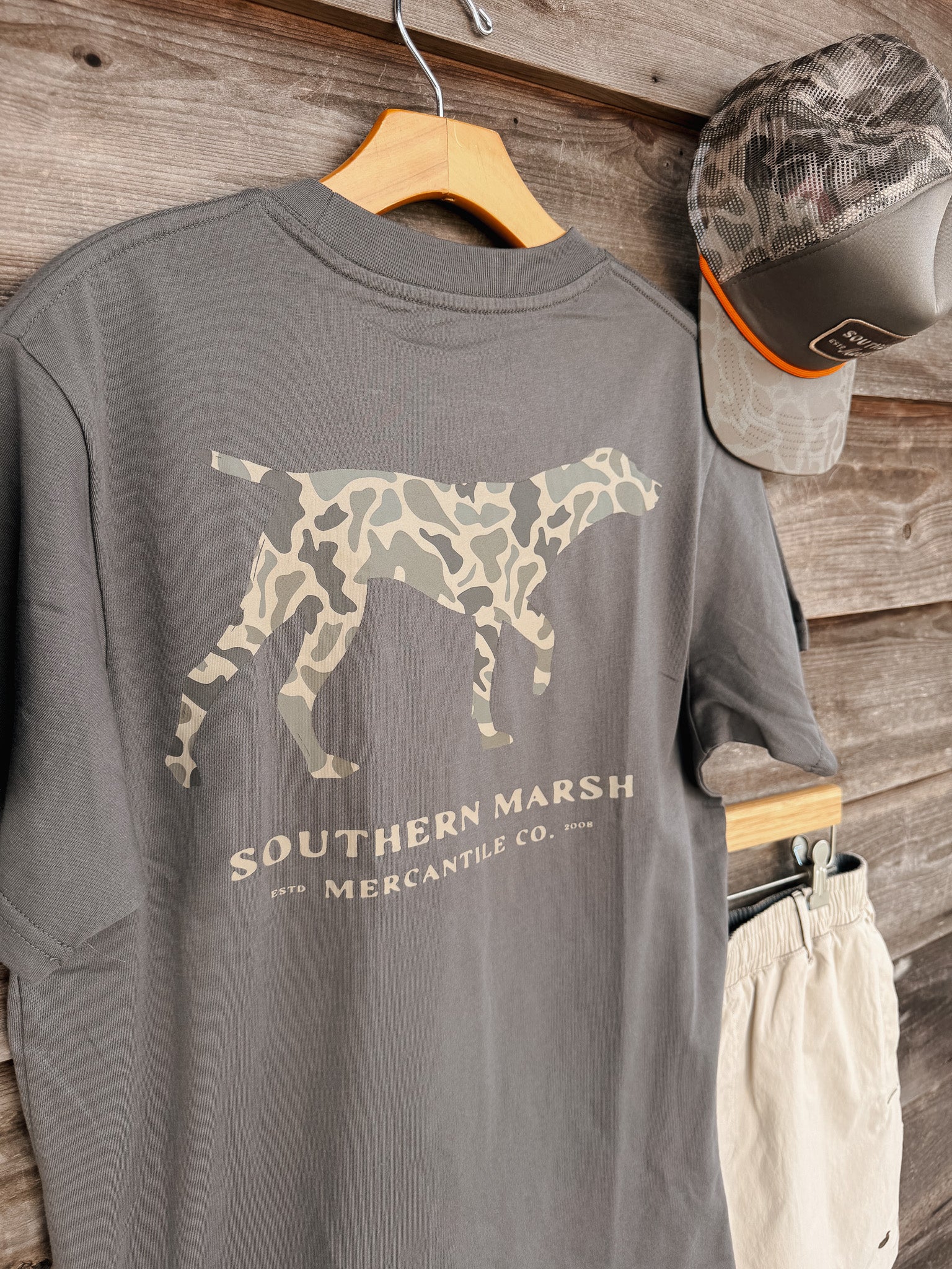 Southern Marsh Camo Pointer T-Shirt in Dark Grey