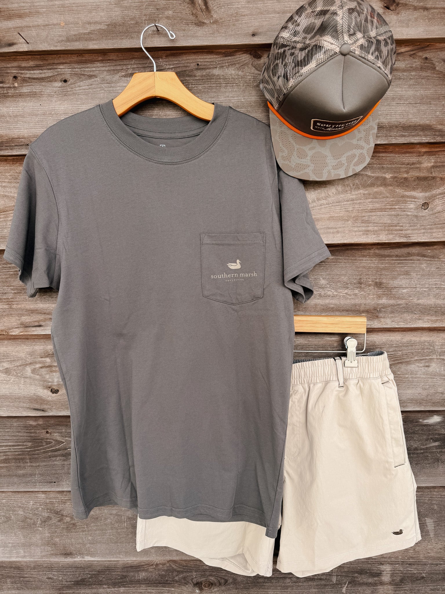 Southern Marsh Camo Pointer T-Shirt in Dark Grey