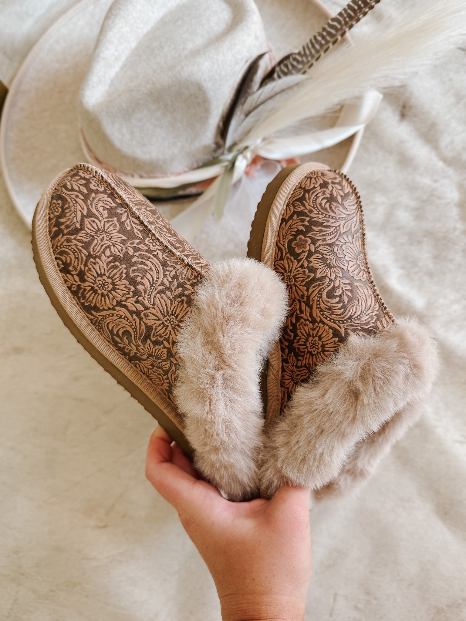 Lolly Nude Fur Lined Slippers