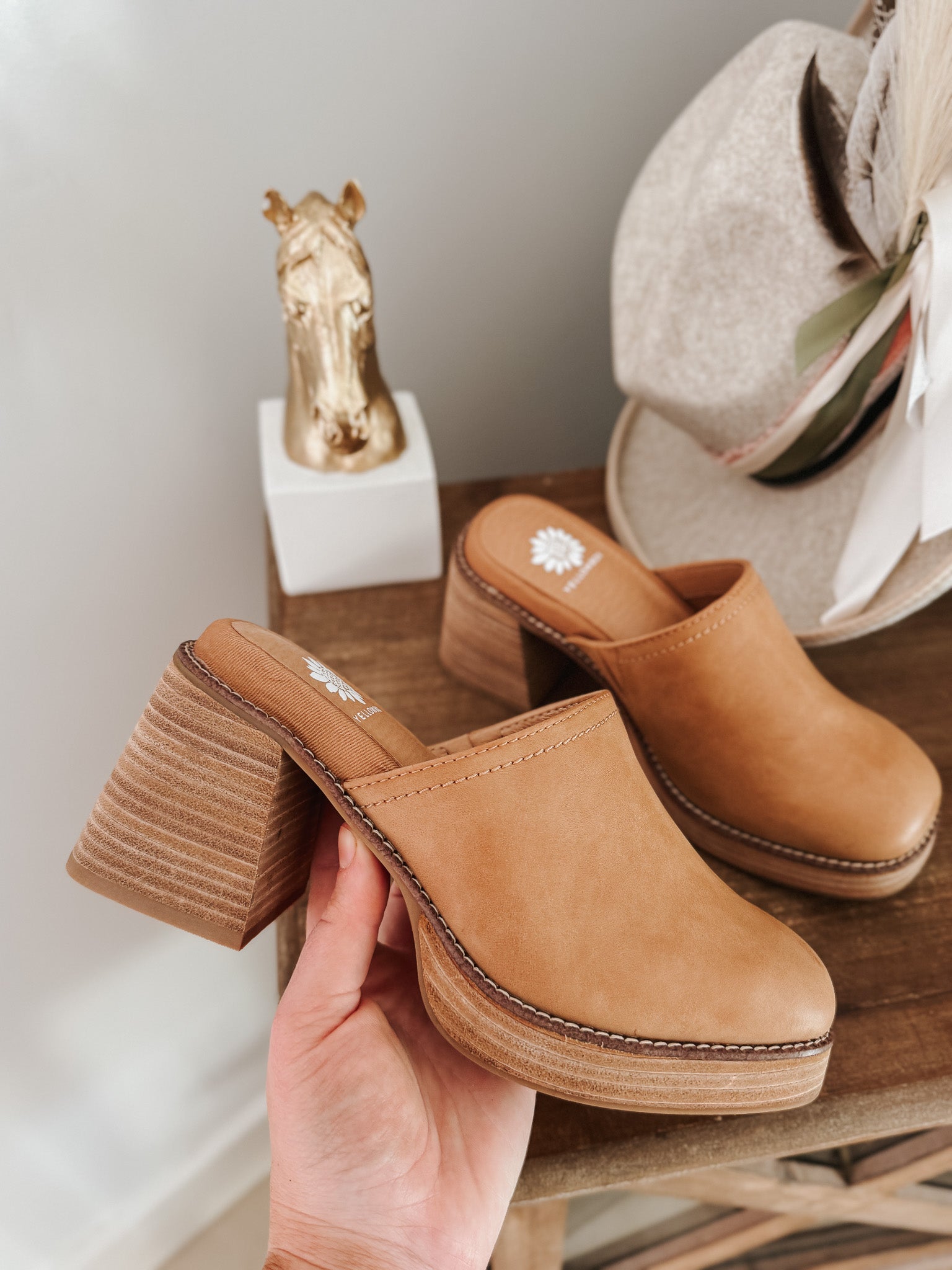 Retro Steps Platform Clog