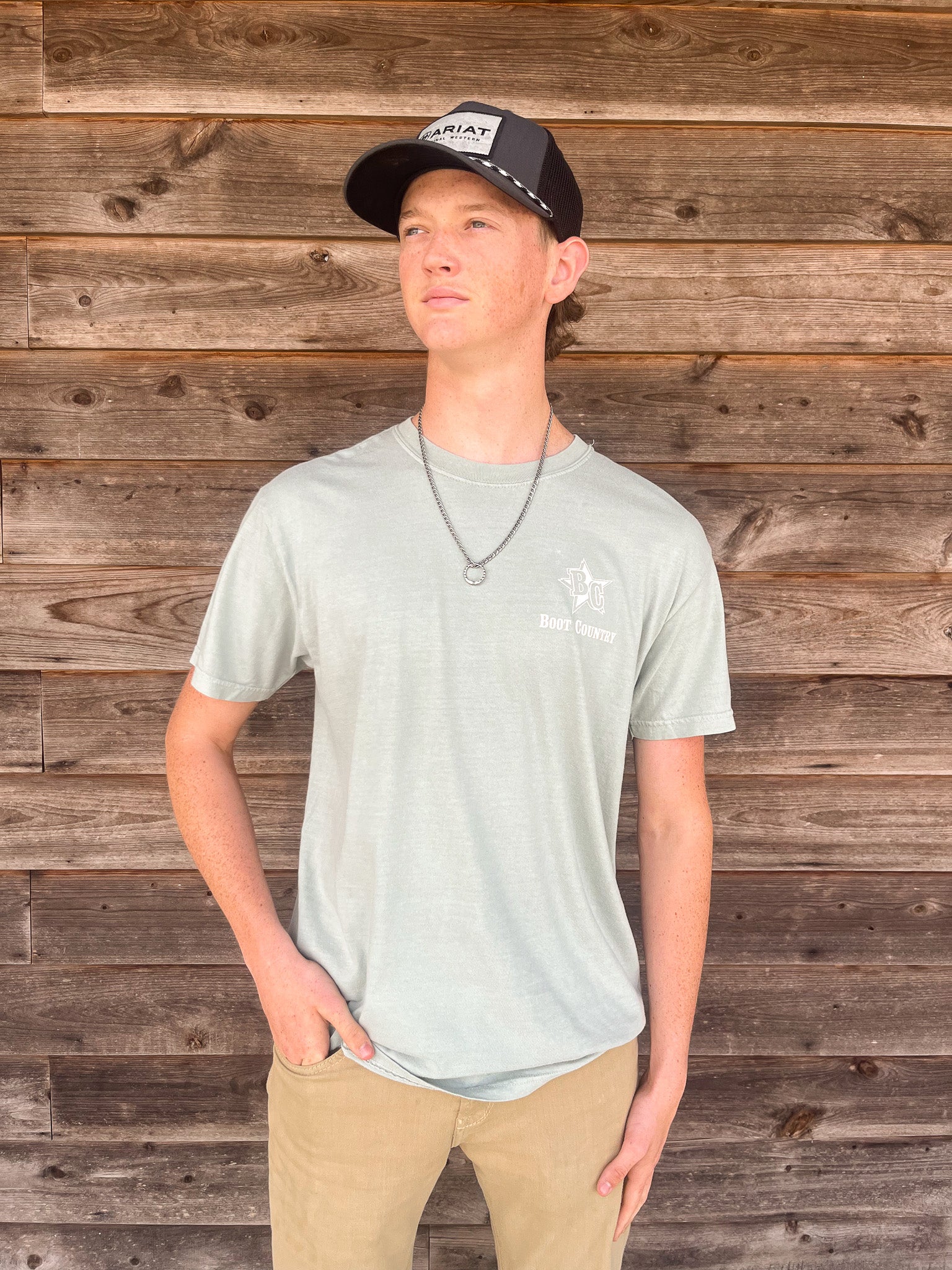 **EXCLUSIVE** Boot Country Gauge T-Shirt in Bay