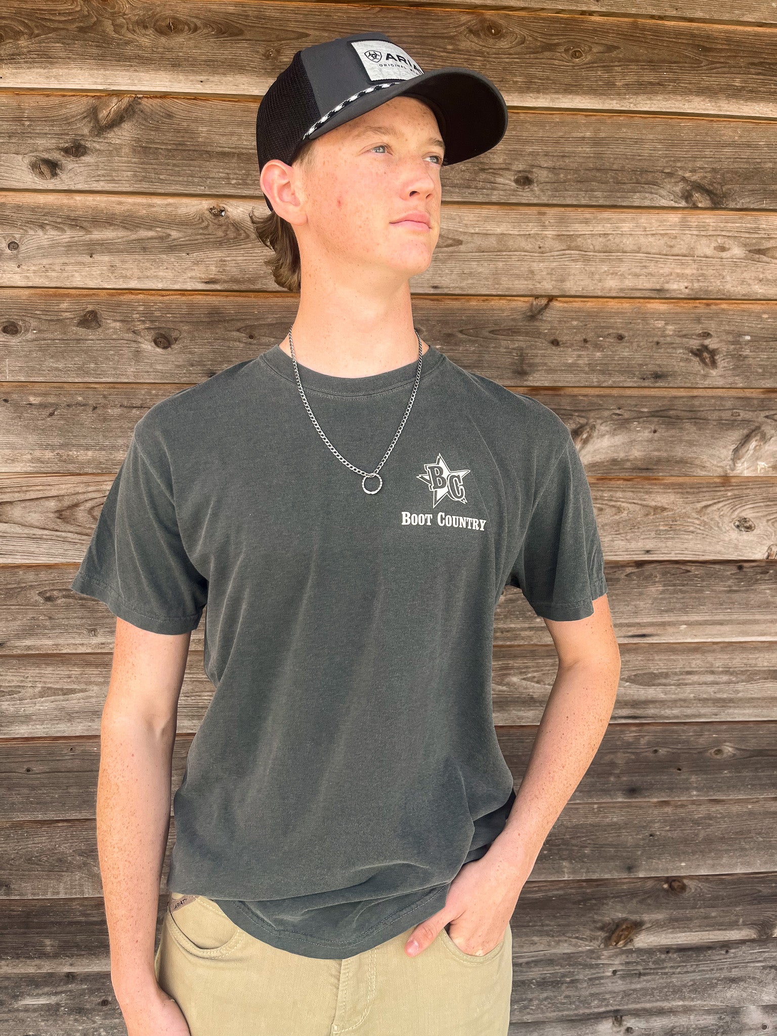 **EXCLUSIVE** Boot Country In Flight T-Shirt in Pepper