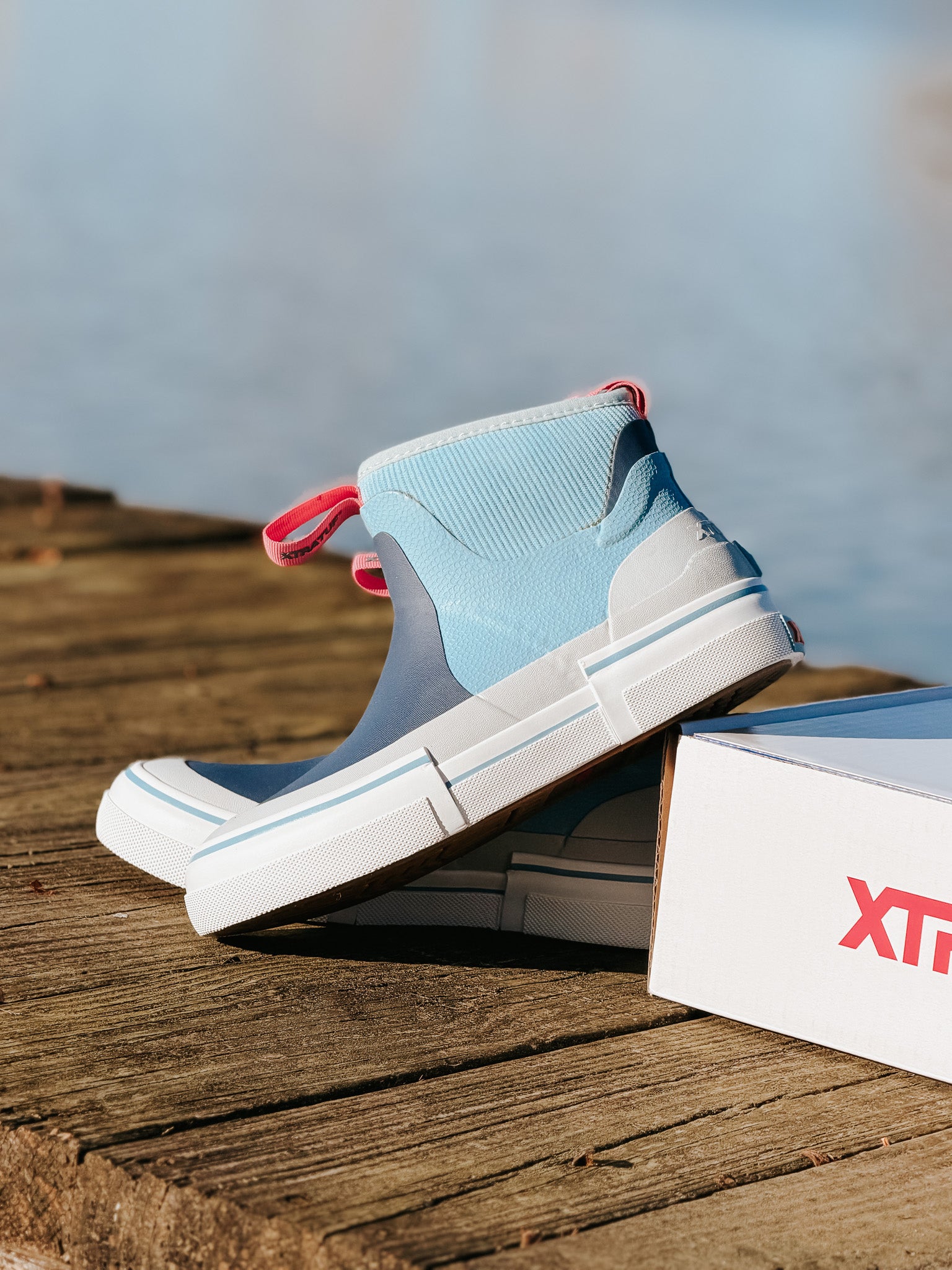 XTRATUF Women's Ankle Deck Boot OOTO