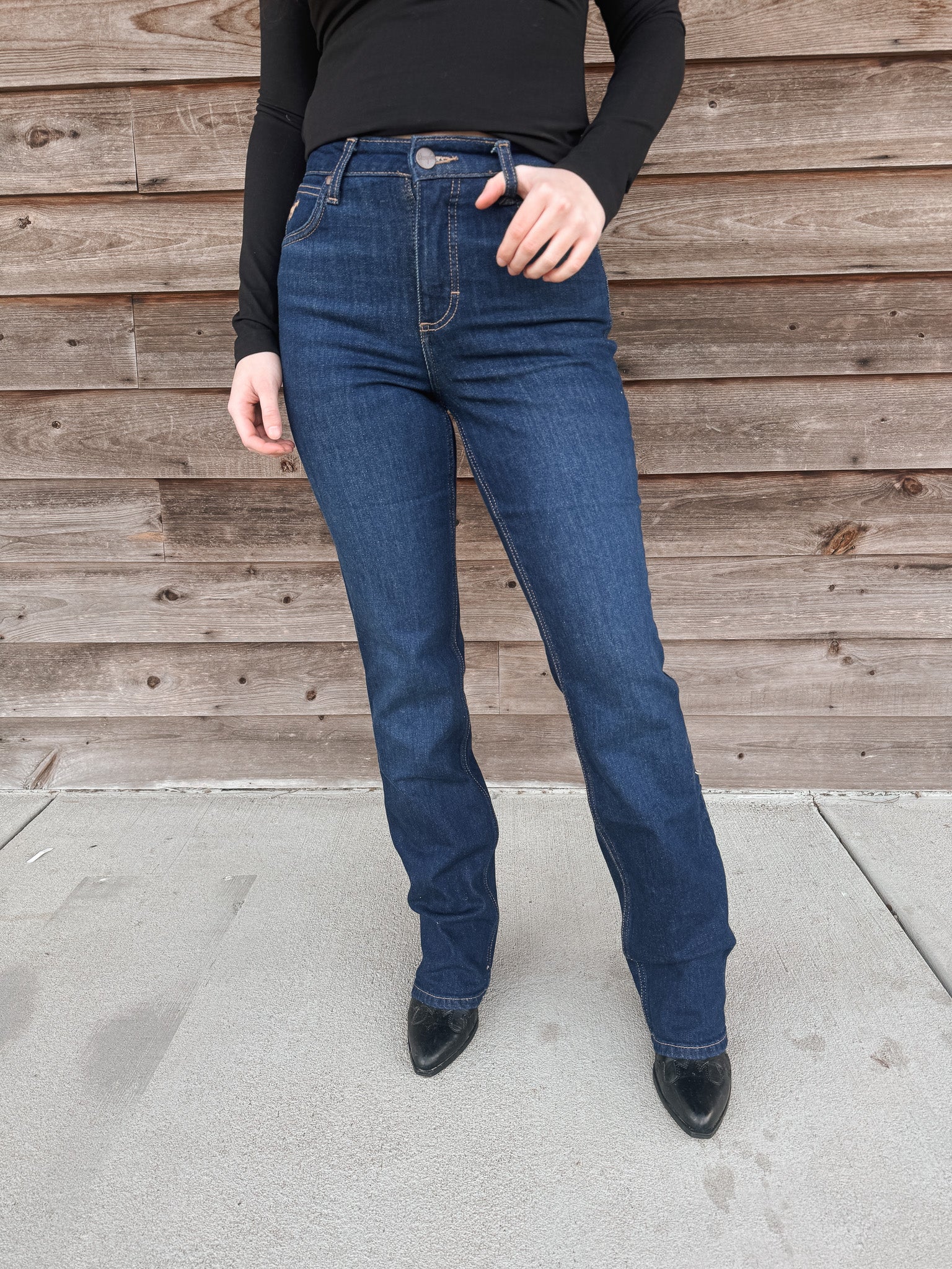 Wrangler Women's Kayla Ultimate Riding Bootcut Jeans